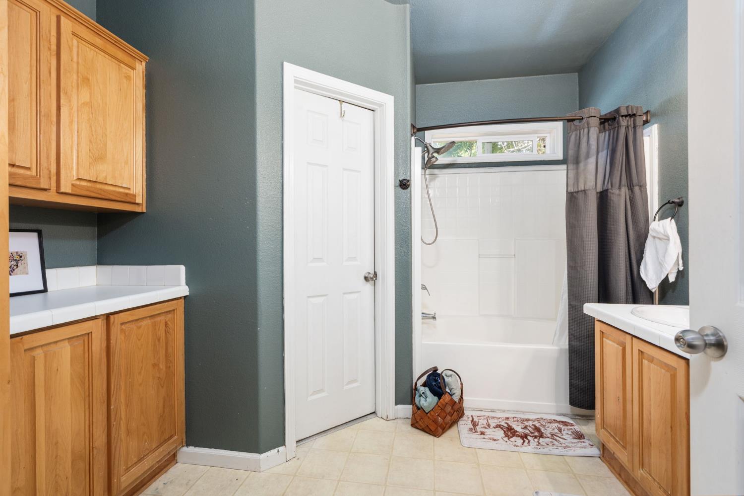 5029 Jones St, Mariposa, CA 95338