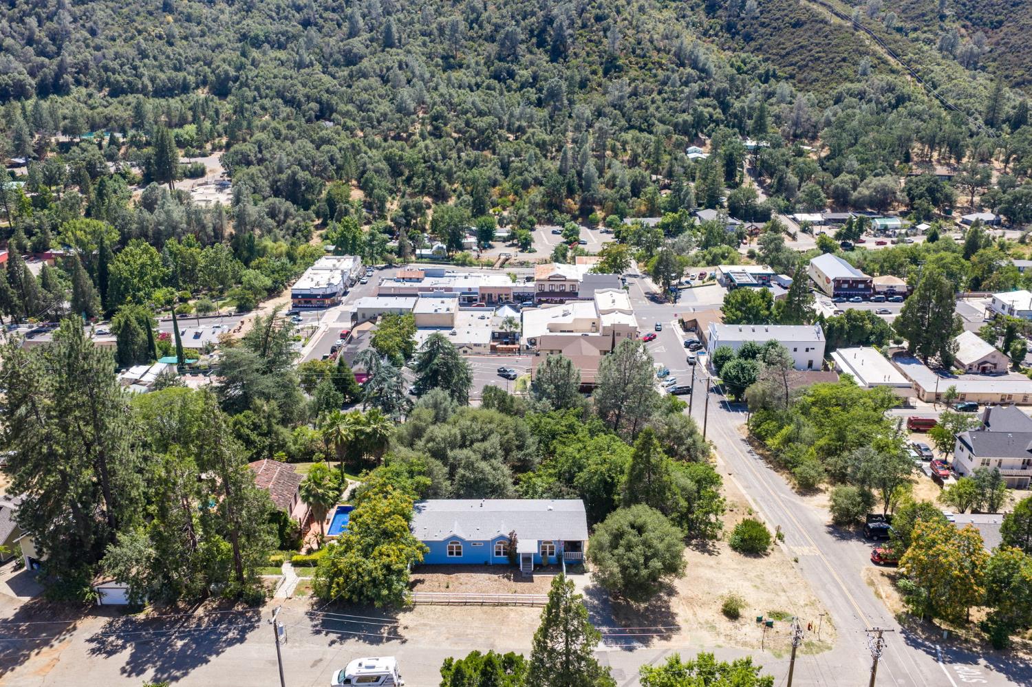 5029 Jones St, Mariposa, CA 95338