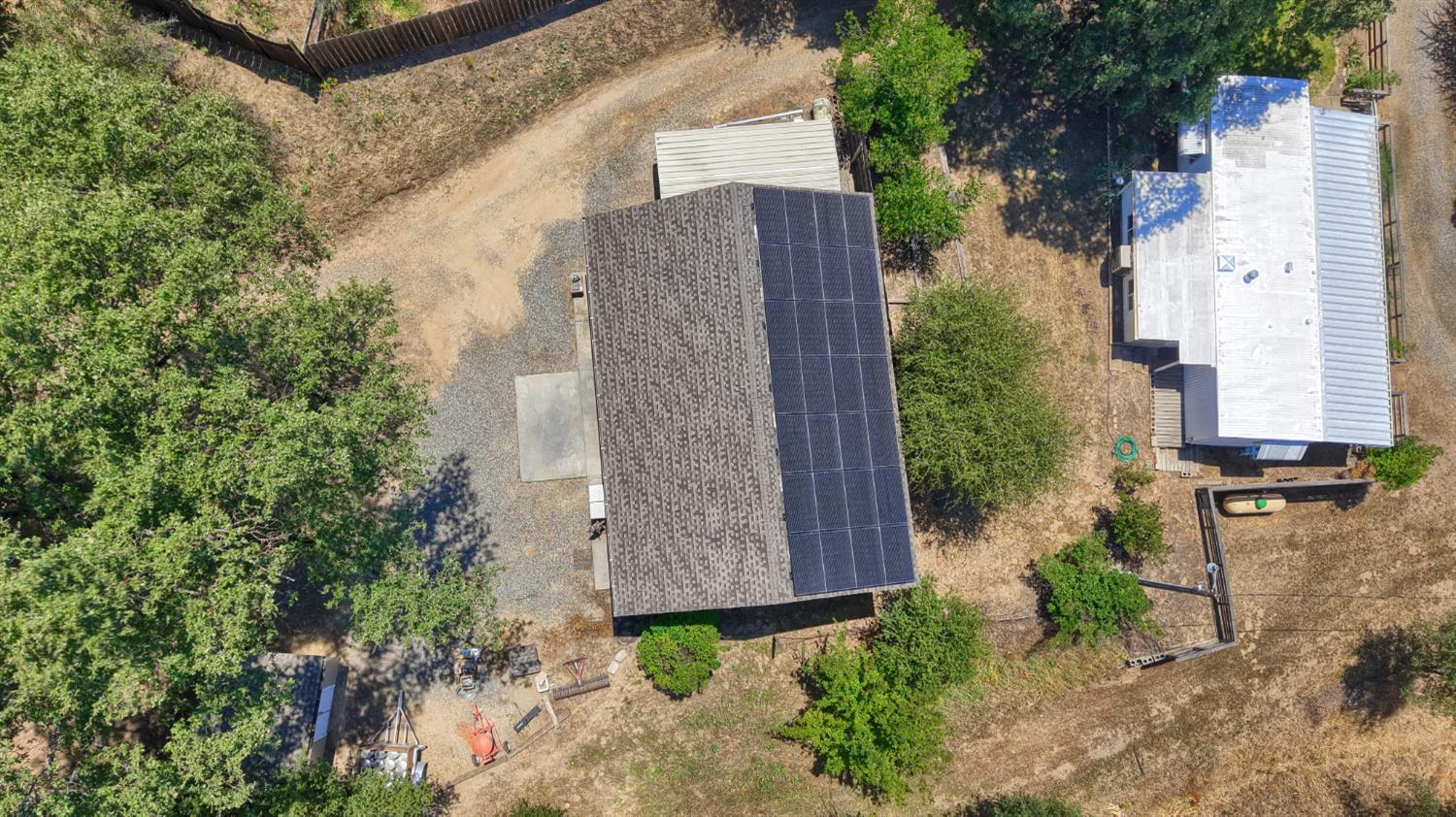 39597 Evergreen Dr, Oakhurst, CA 93644