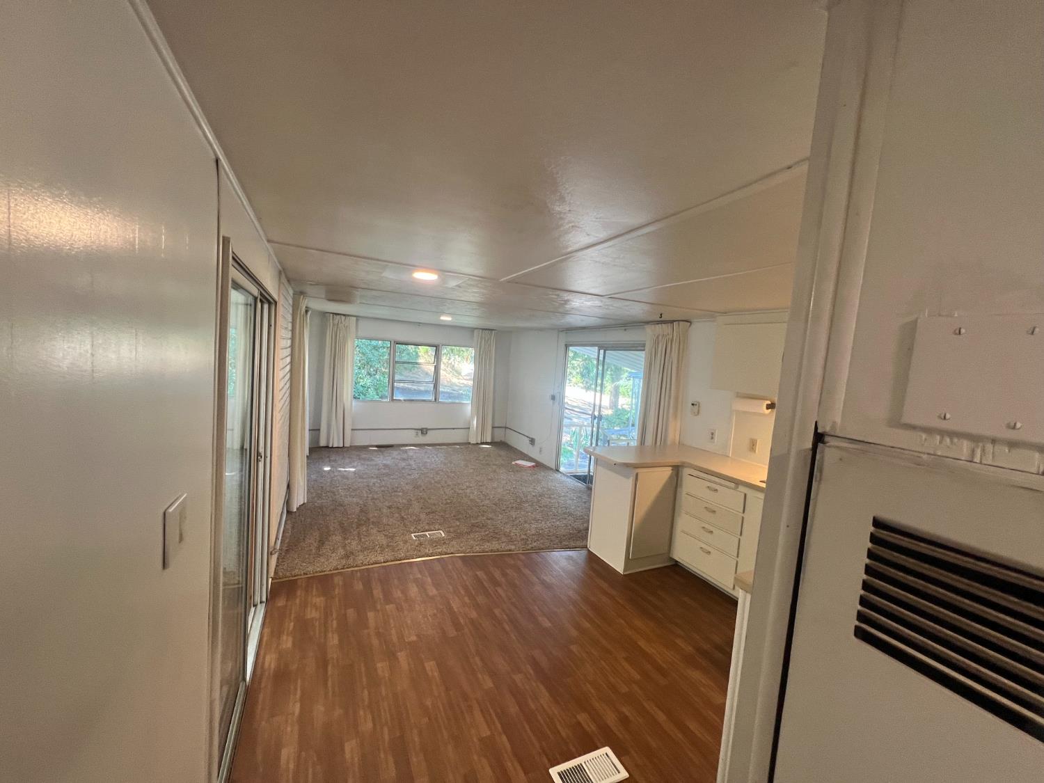 39597 Evergreen Dr, Oakhurst, CA 93644