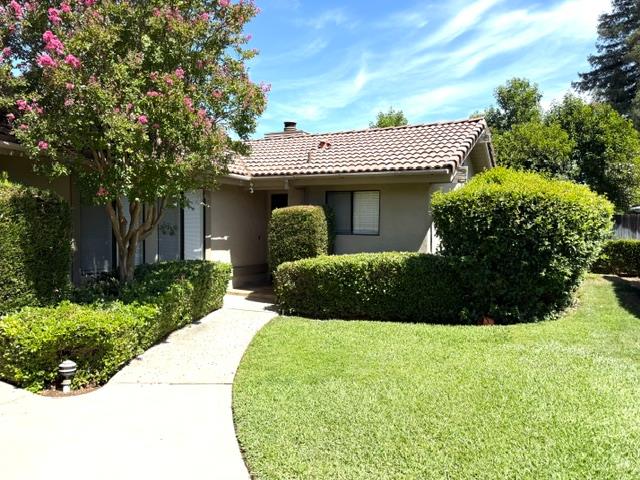 284 W Lexington Ave, Fresno, CA 93711