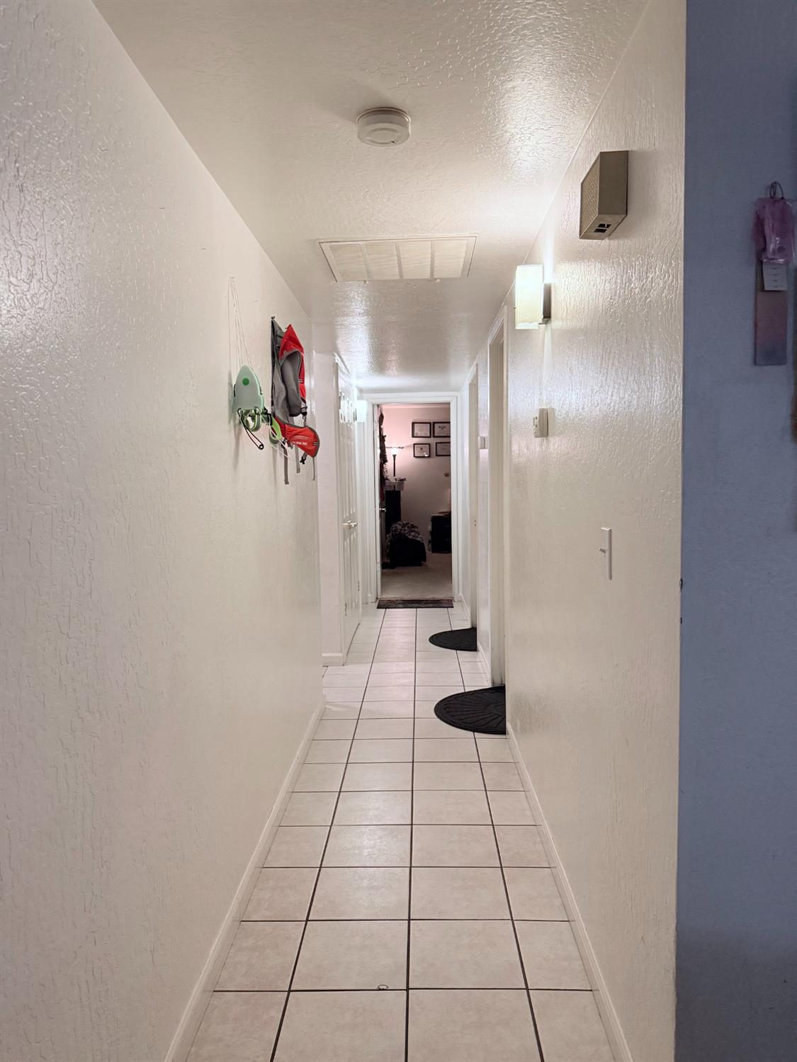 284 W Lexington Ave, Fresno, CA 93711