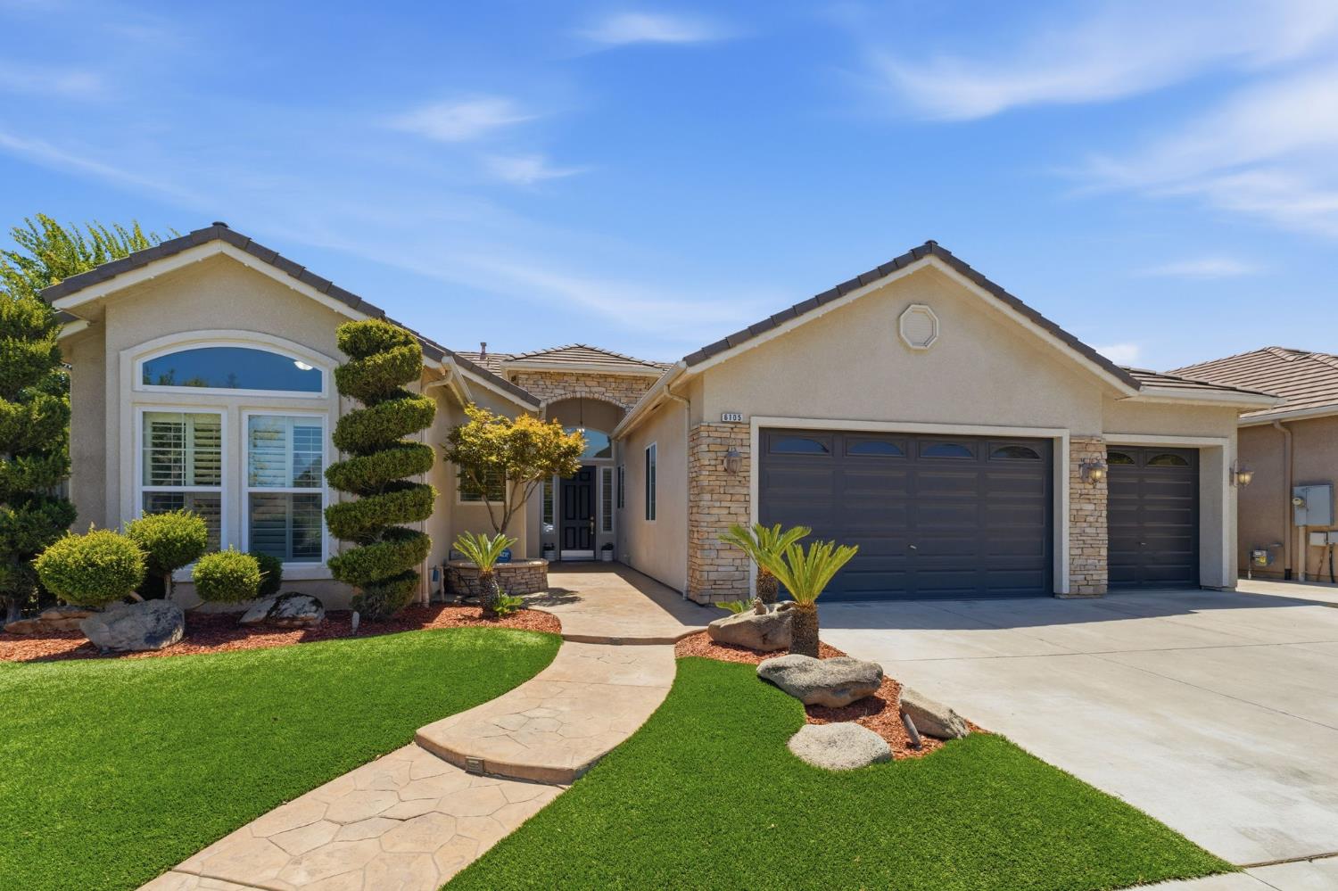 6105 W Los Altos, Fresno, CA 93722