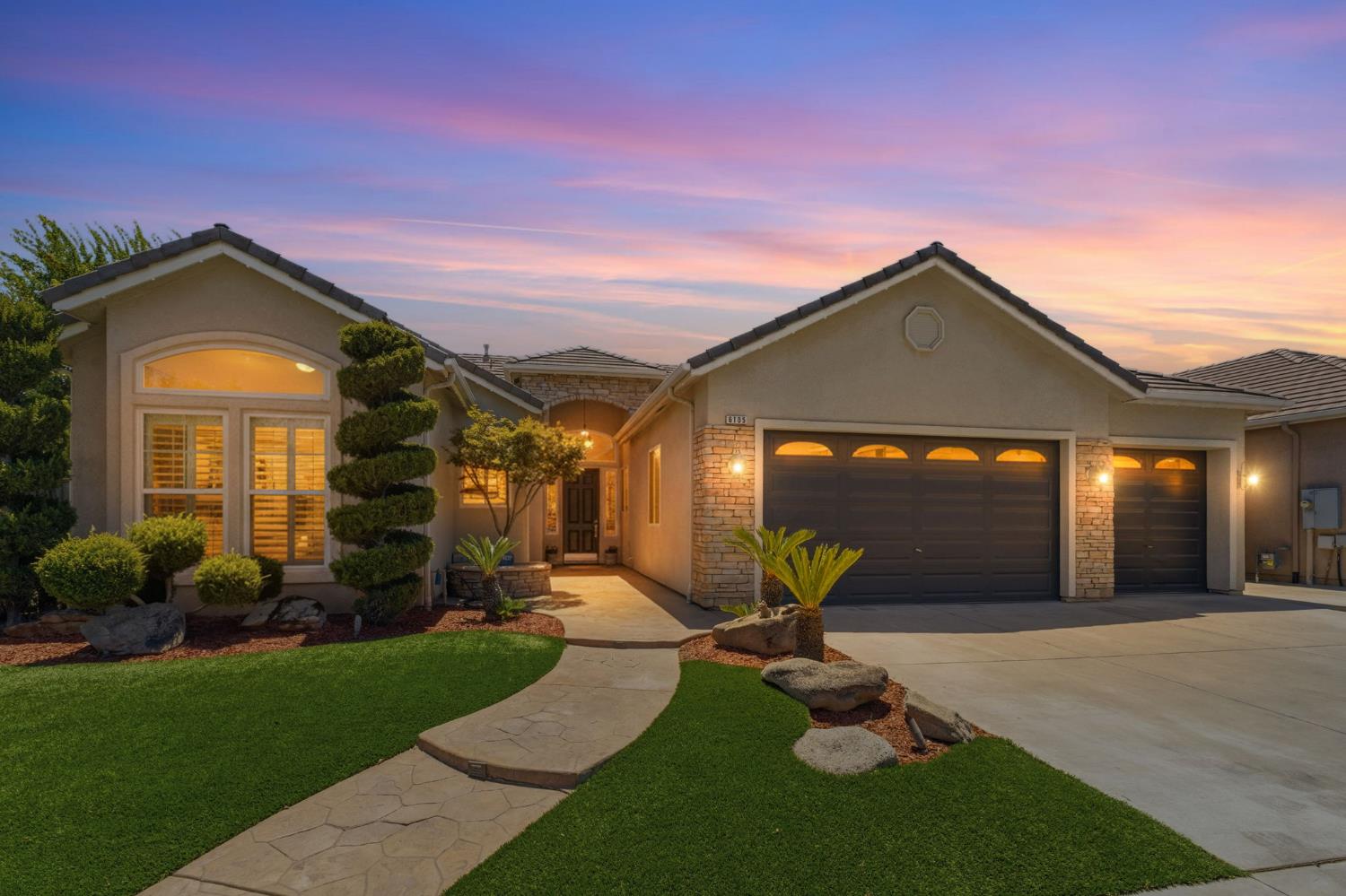 6105 W Los Altos, Fresno, CA 93722