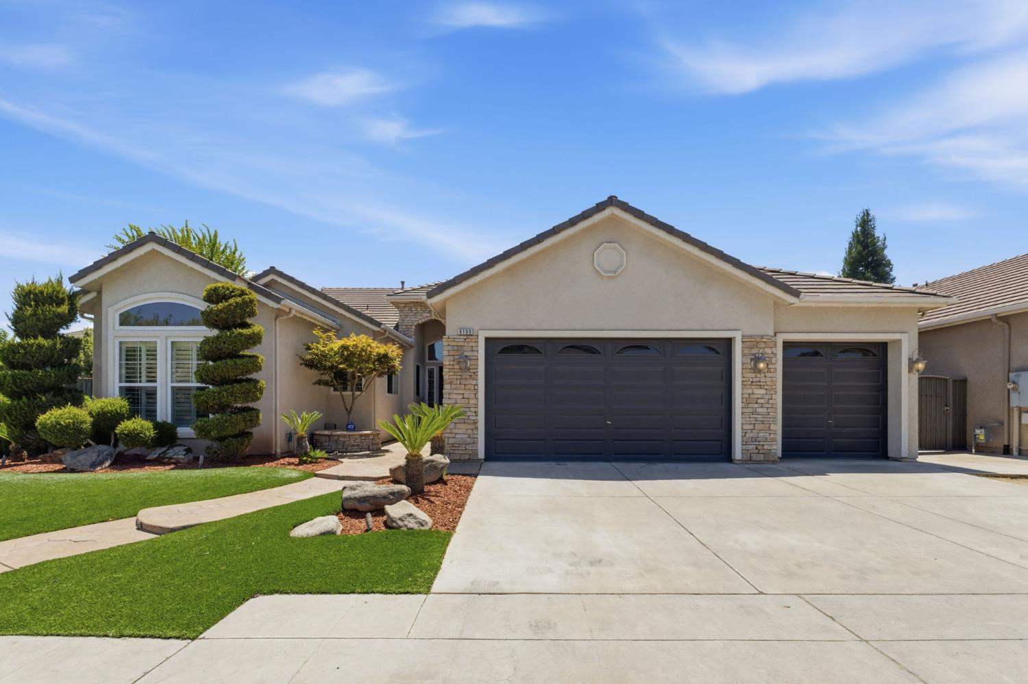 6105 W Los Altos, Fresno, CA 93722