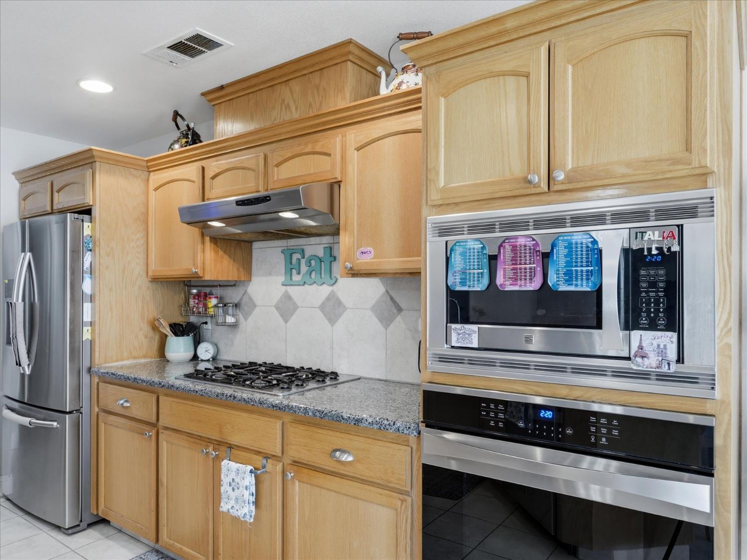 34387 Summerhill Ln, Coarsegold, CA 93614