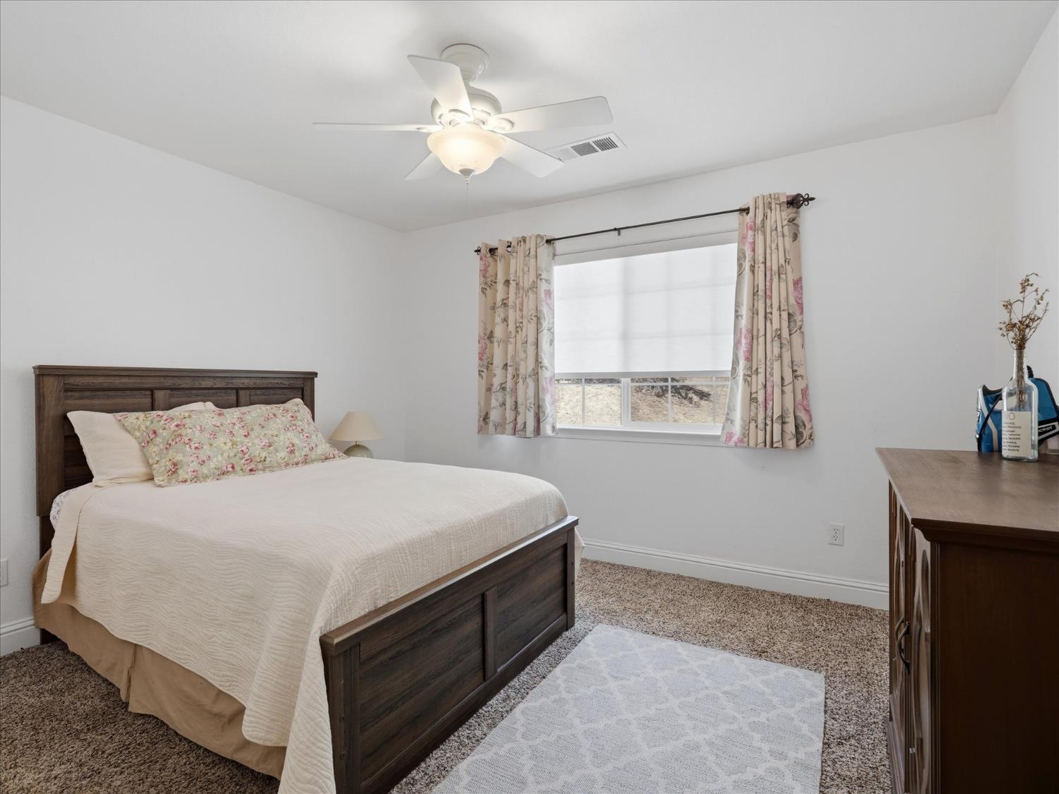34387 Summerhill Ln, Coarsegold, CA 93614