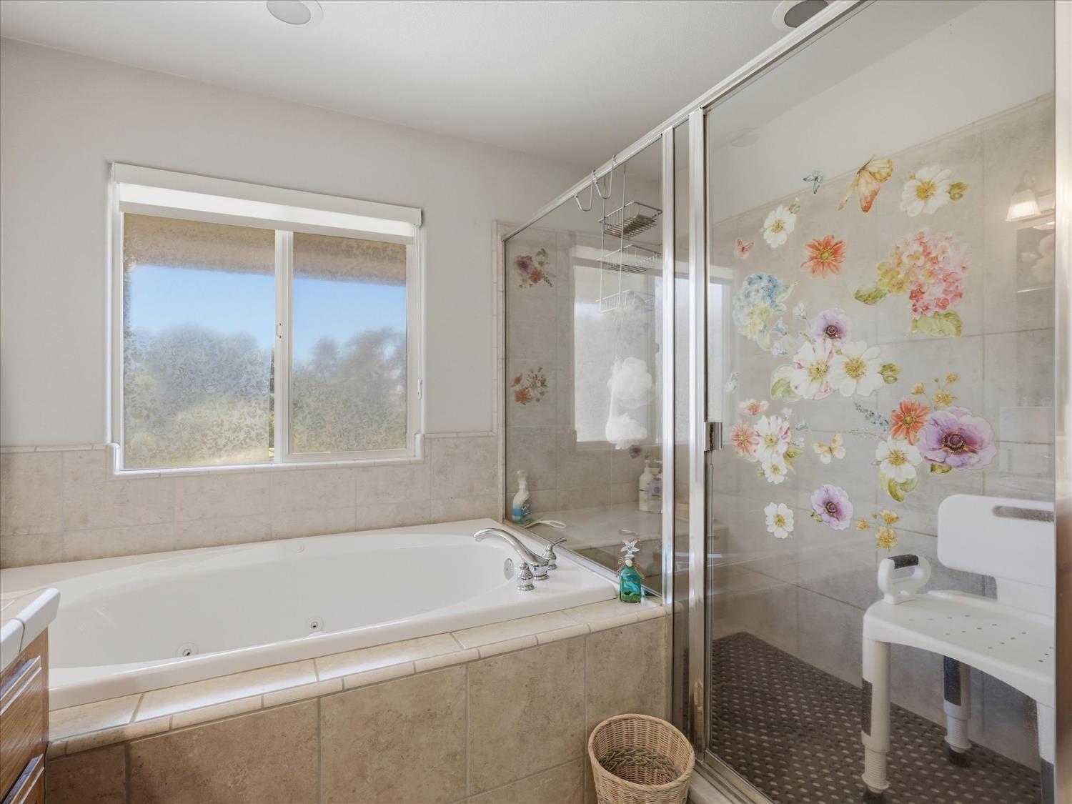 34387 Summerhill Ln, Coarsegold, CA 93614