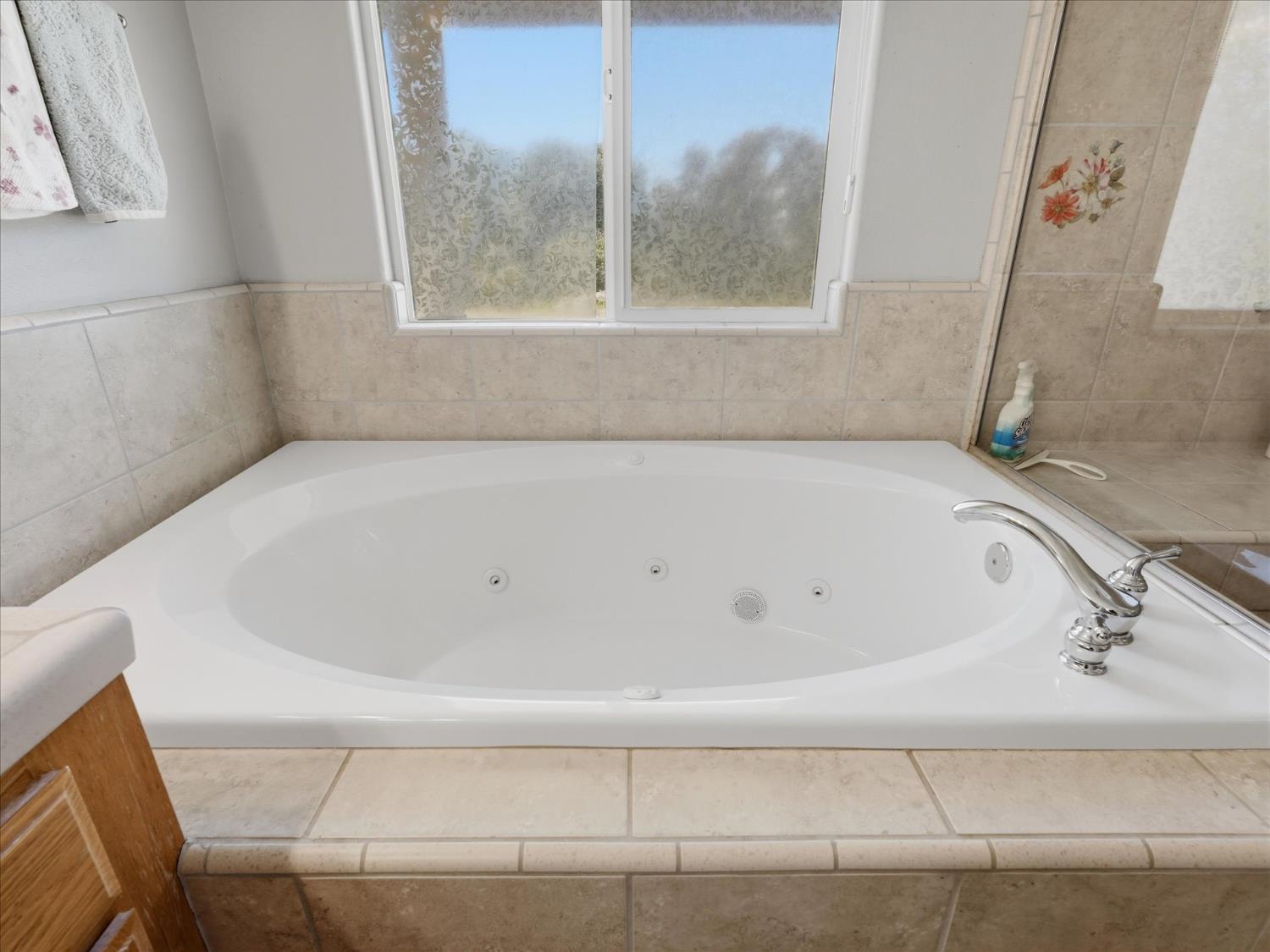 34387 Summerhill Ln, Coarsegold, CA 93614