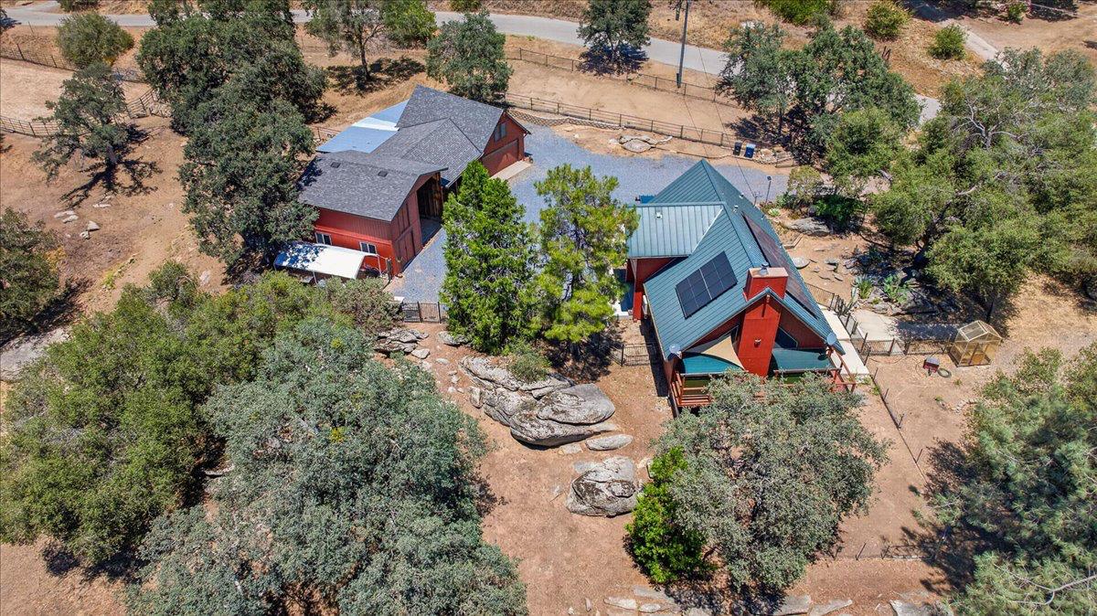 45894 Farmstead Rd, Coarsegold, CA 93614
