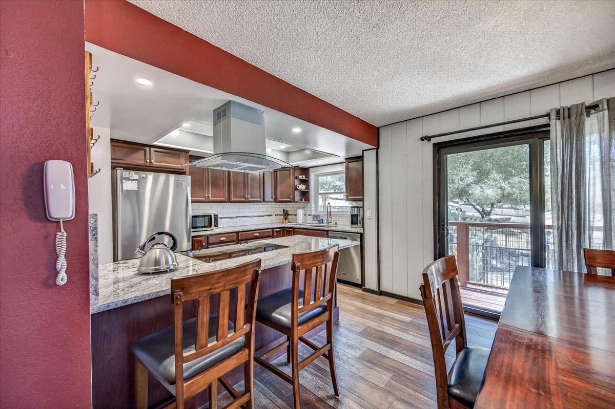 45894 Farmstead Rd, Coarsegold, CA 93614