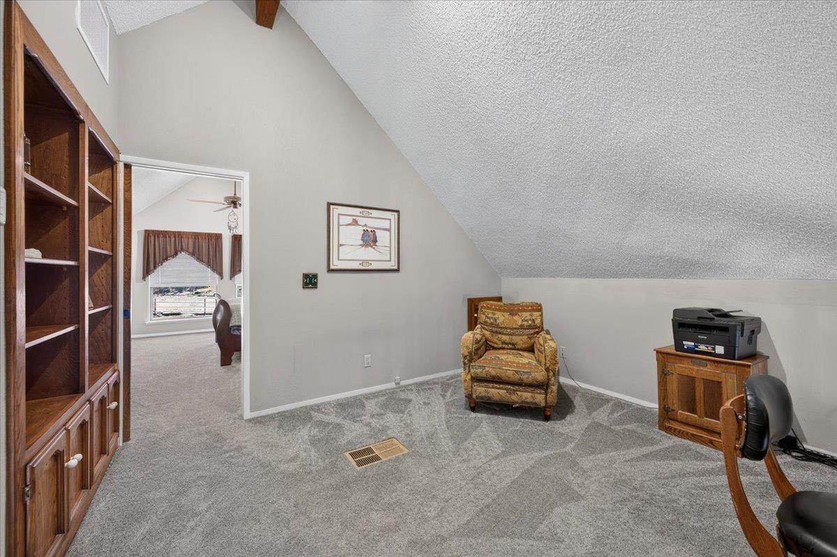 45894 Farmstead Rd, Coarsegold, CA 93614