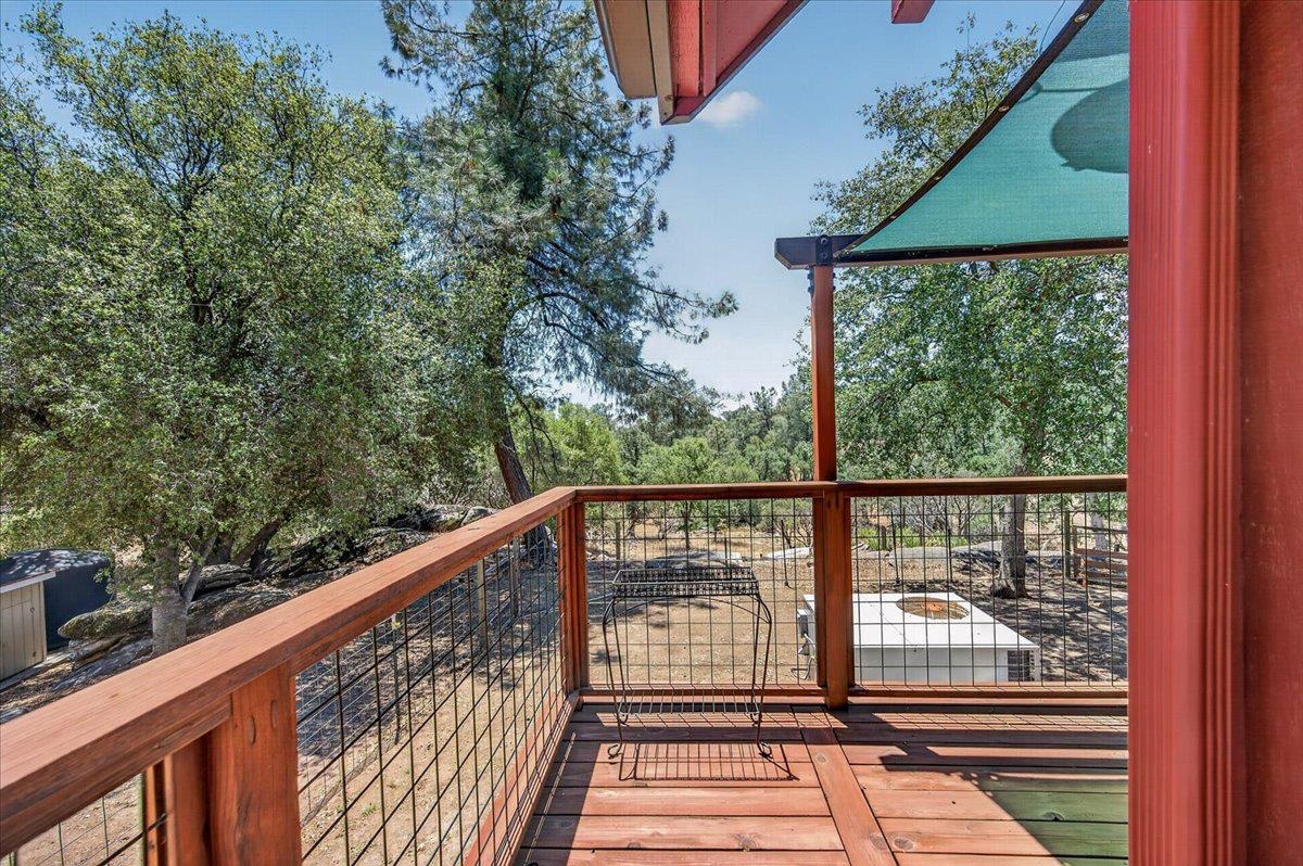45894 Farmstead Rd, Coarsegold, CA 93614