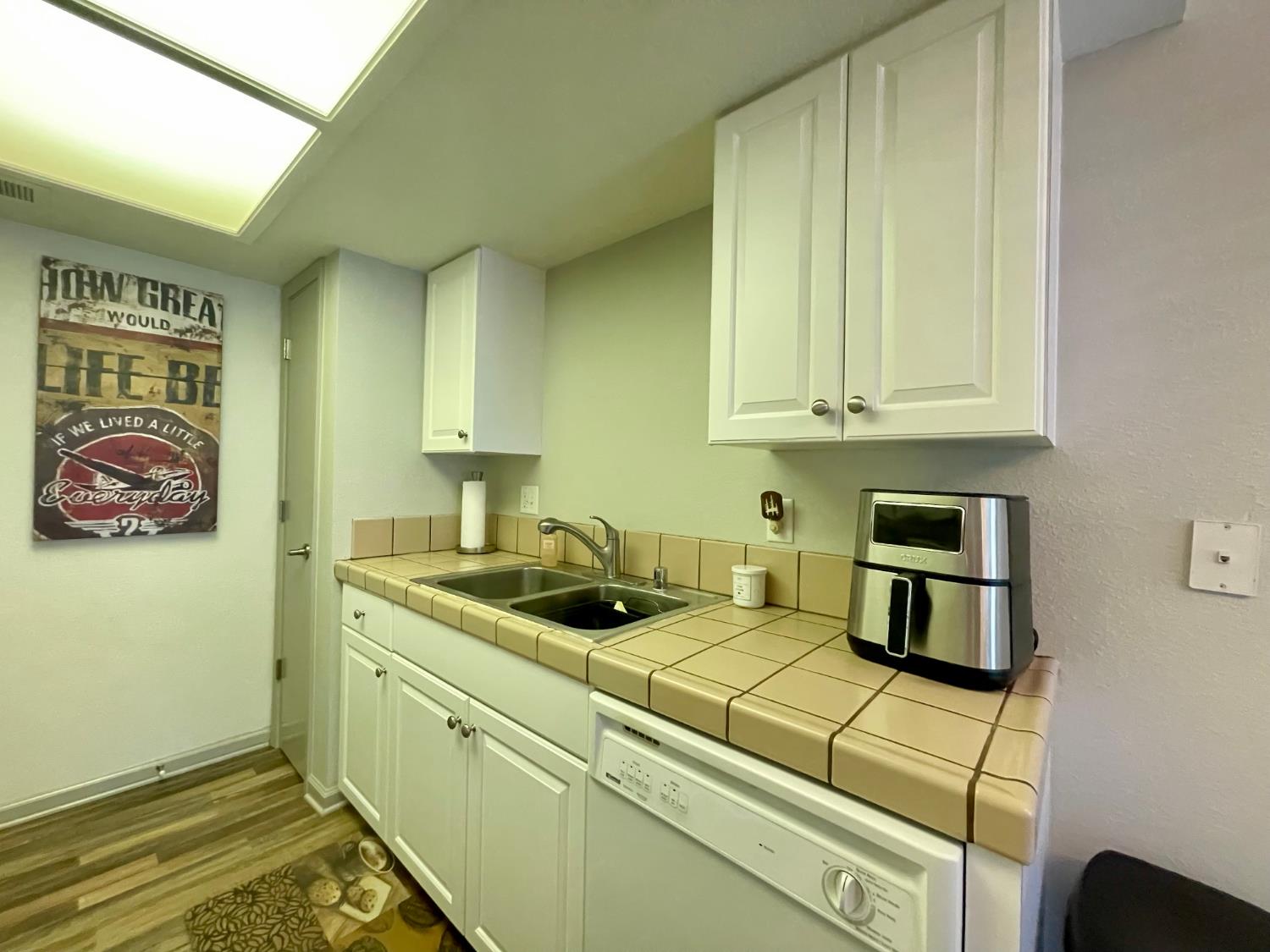 40501 Road 222 #103, Bass Lake, CA 93604