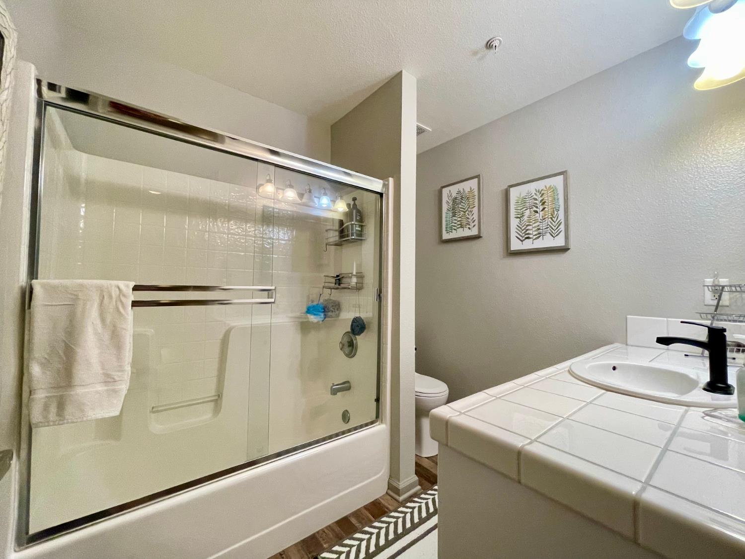 40501 Road 222 #103, Bass Lake, CA 93604