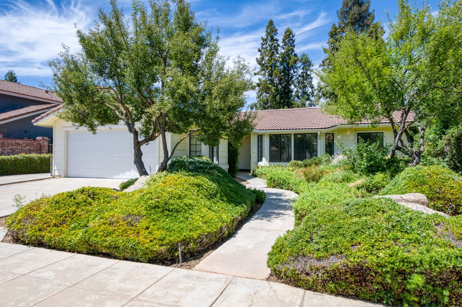 4138 W Paul Ave, Fresno, CA 93722