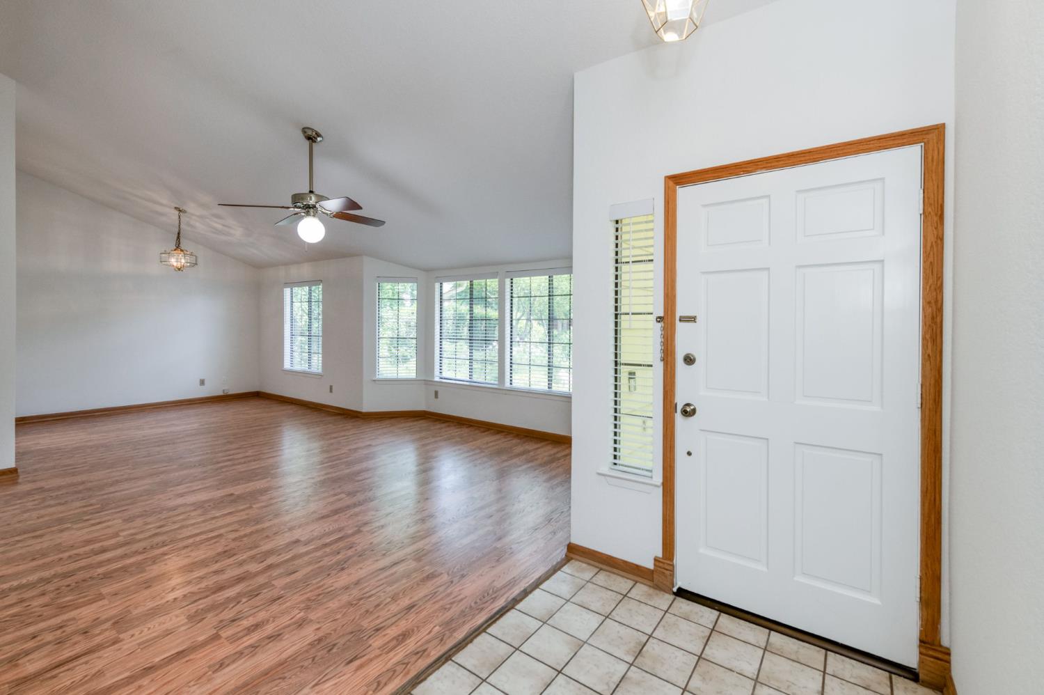 4138 W Paul Ave, Fresno, CA 93722