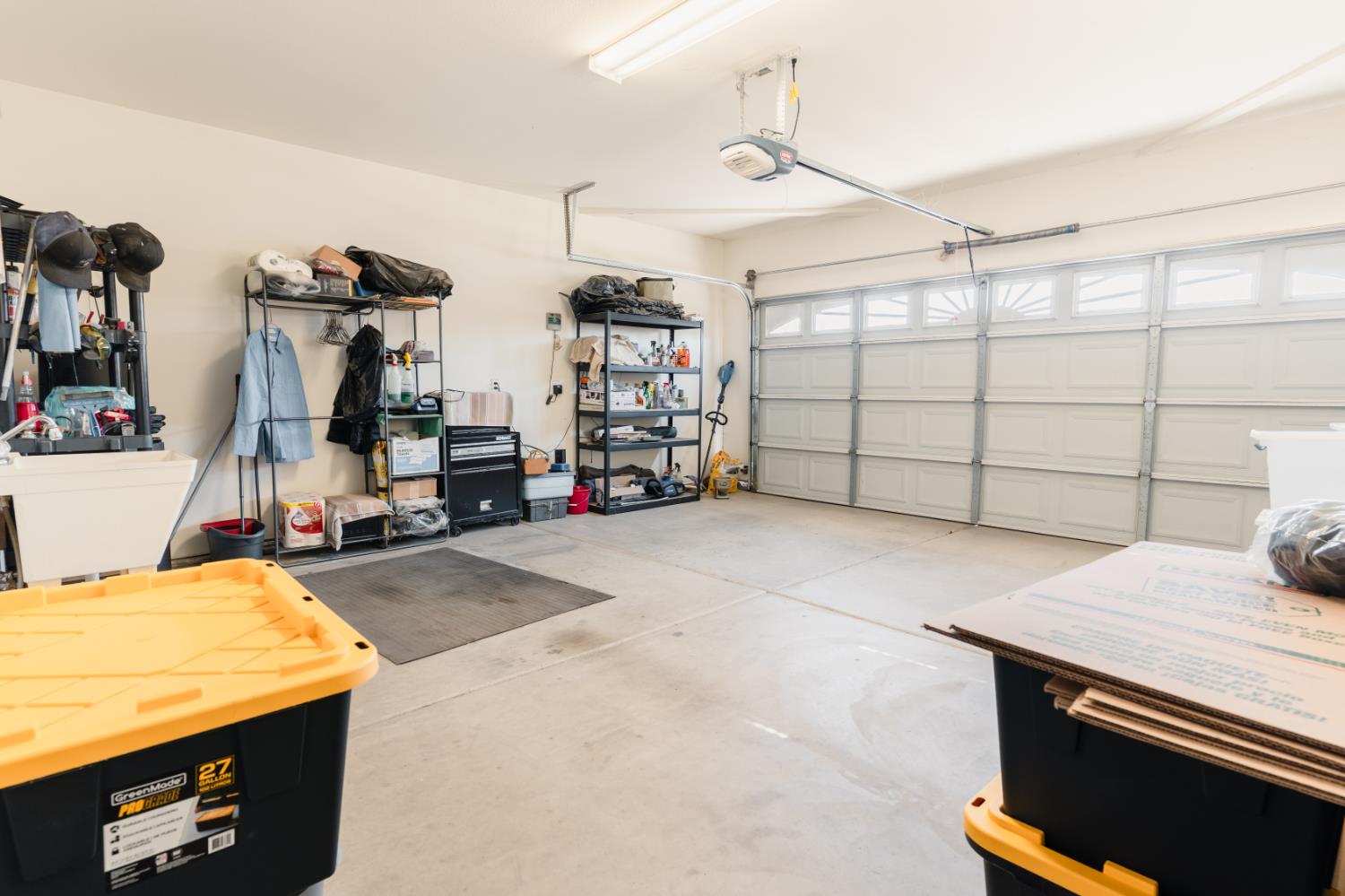1323 Florence Ave, Dinuba, CA 93618
