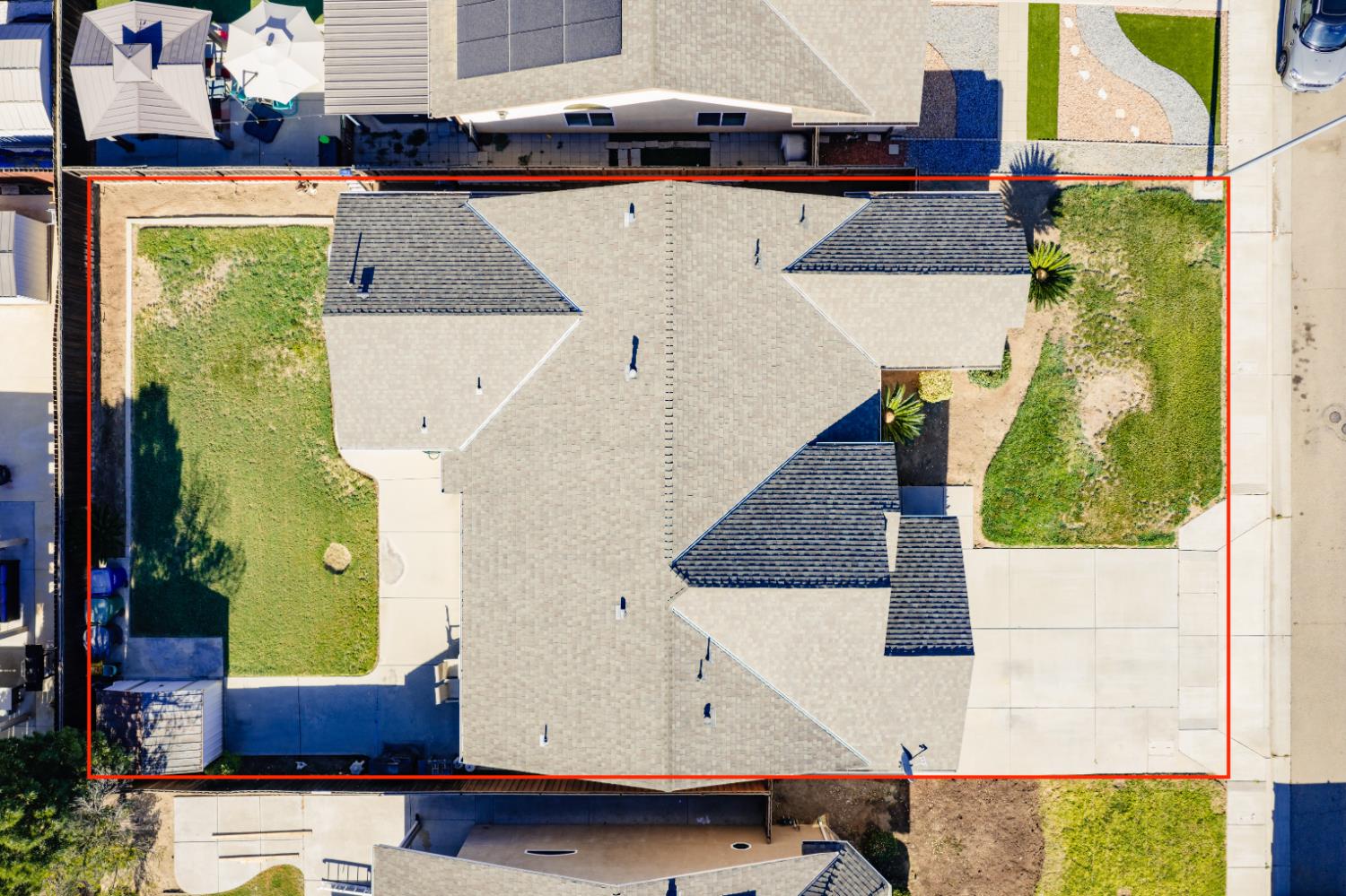 1323 Florence Ave, Dinuba, CA 93618