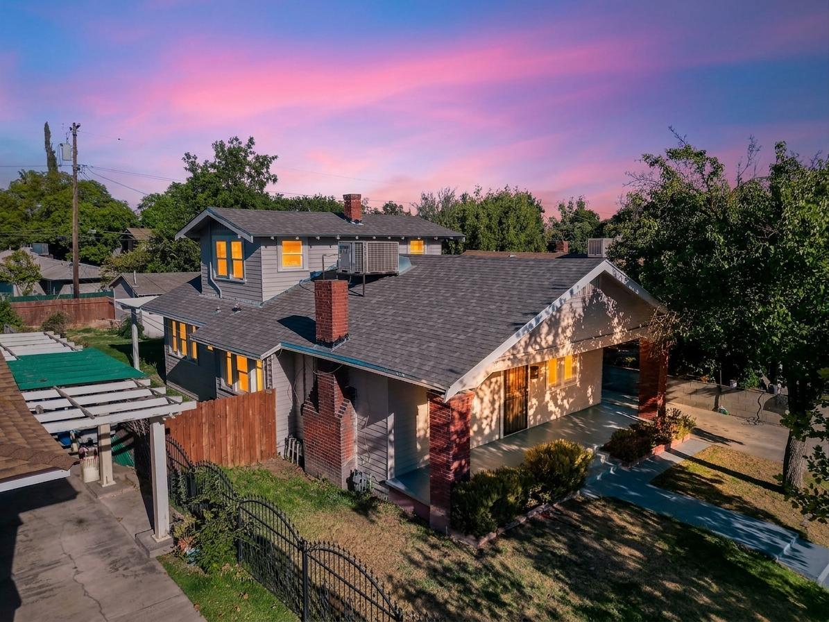 814 N Roosevelt Ave, Fresno, CA 93728