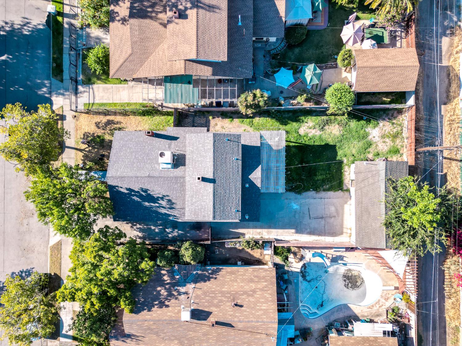 814 N Roosevelt Ave, Fresno, CA 93728