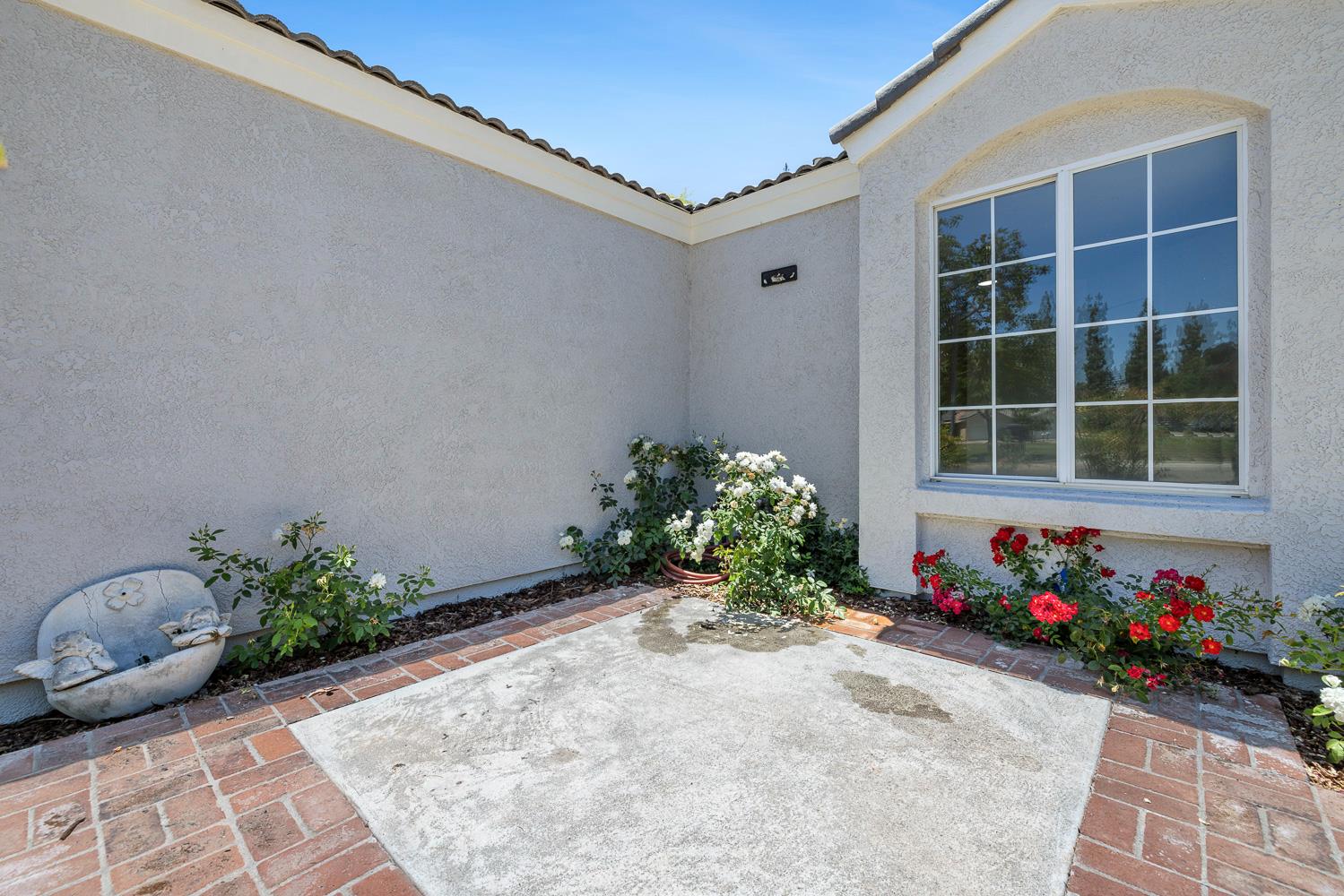 6337 N Rafael Ave, Fresno, CA 93711