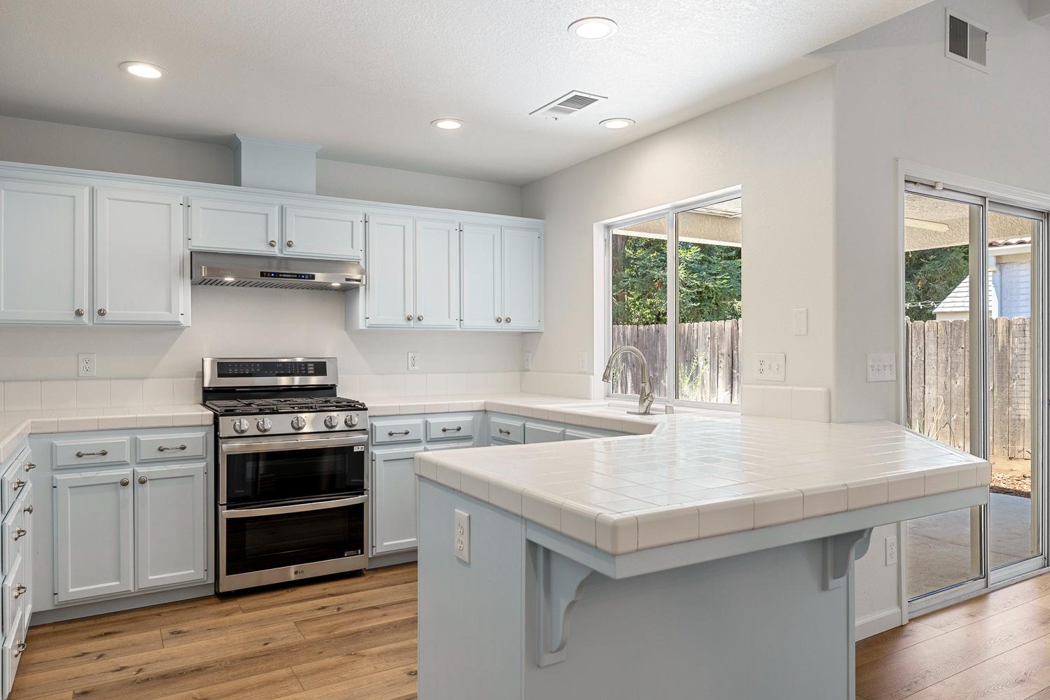 6337 N Rafael Ave, Fresno, CA 93711