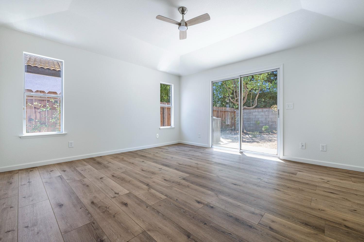 6337 N Rafael Ave, Fresno, CA 93711
