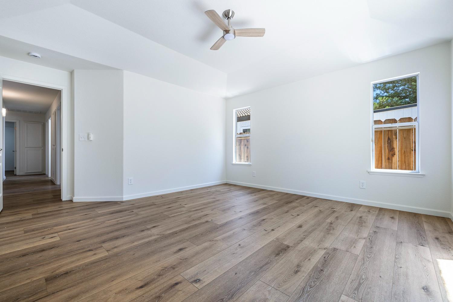 6337 N Rafael Ave, Fresno, CA 93711