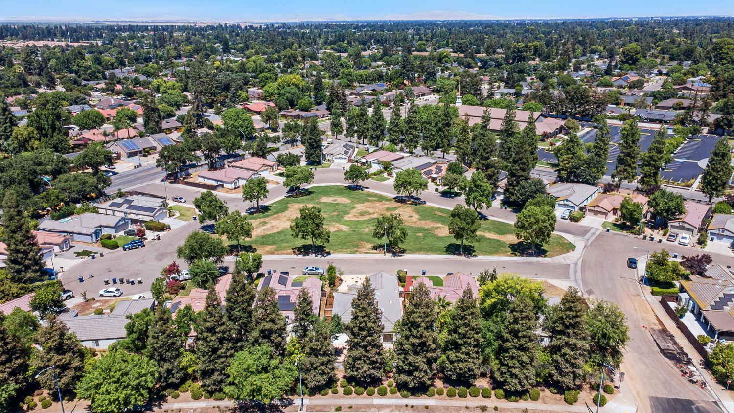 6337 N Rafael Ave, Fresno, CA 93711