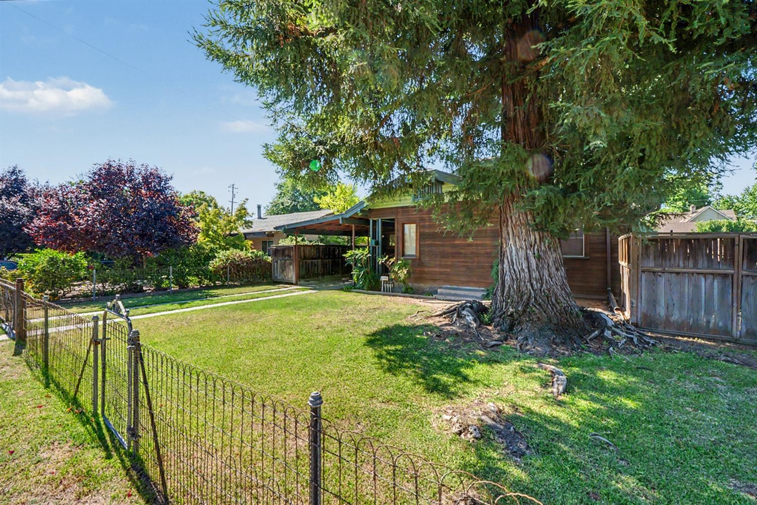 736 E Harvard Ave, Fresno, CA 93704
