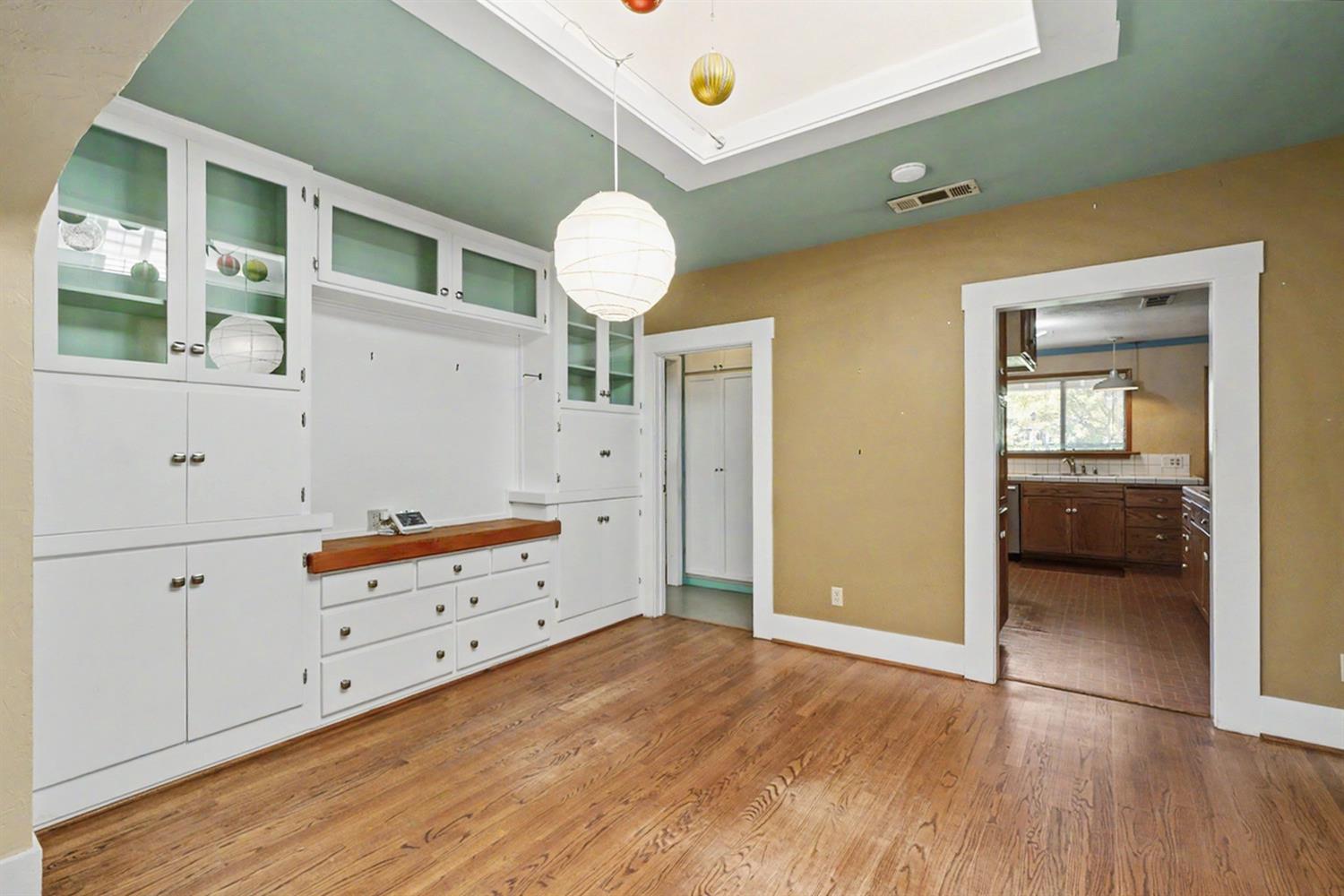 736 E Harvard Ave, Fresno, CA 93704
