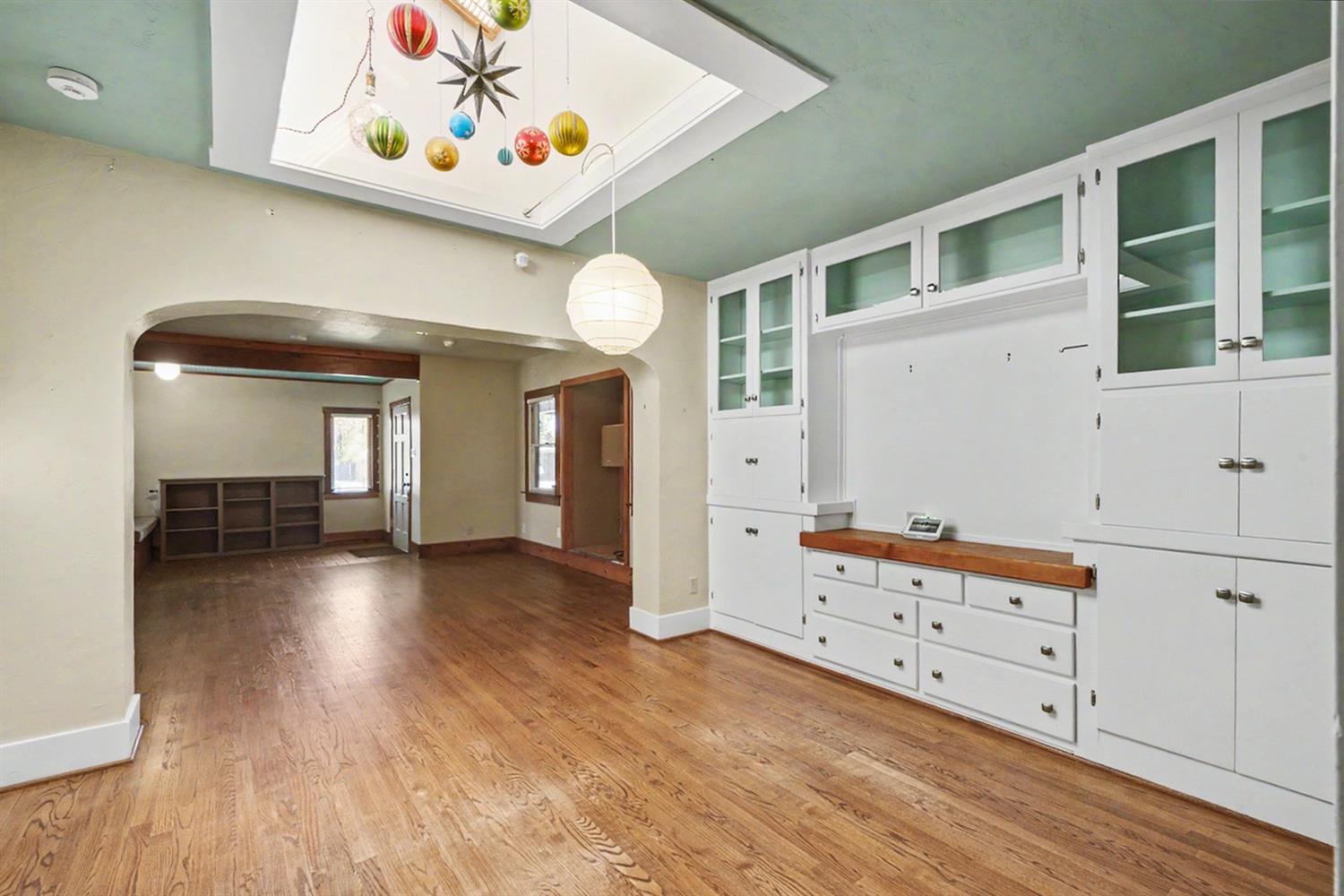 736 E Harvard Ave, Fresno, CA 93704