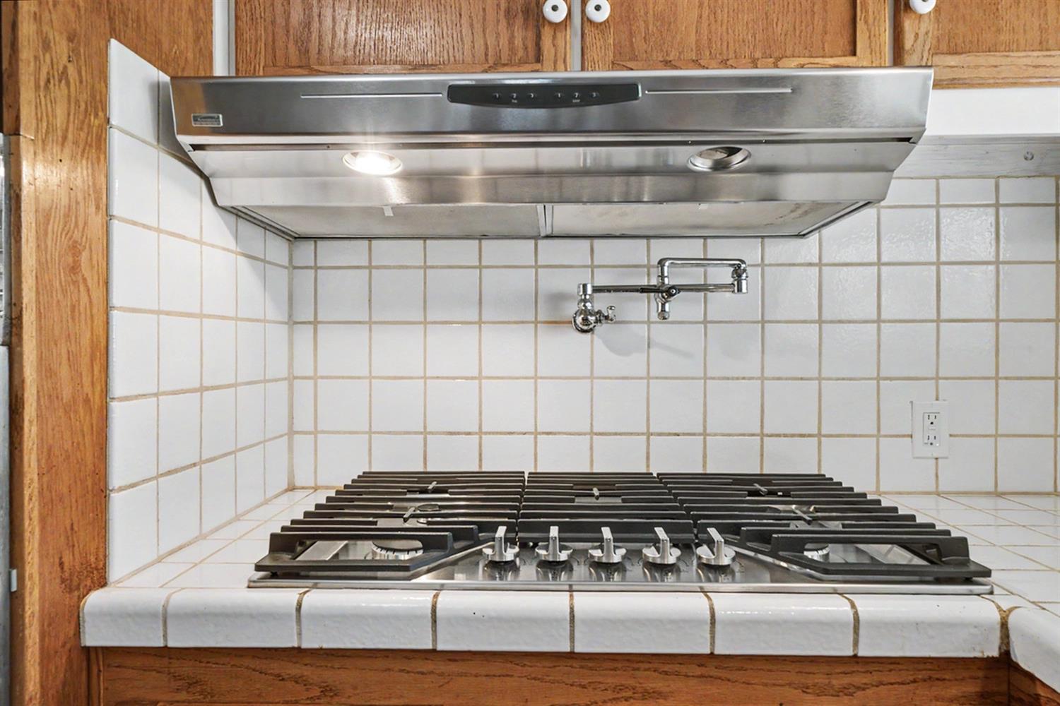 736 E Harvard Ave, Fresno, CA 93704