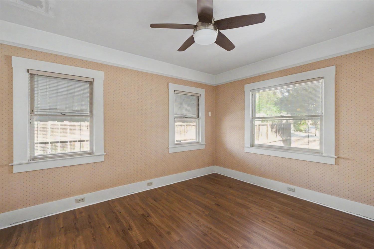 736 E Harvard Ave, Fresno, CA 93704
