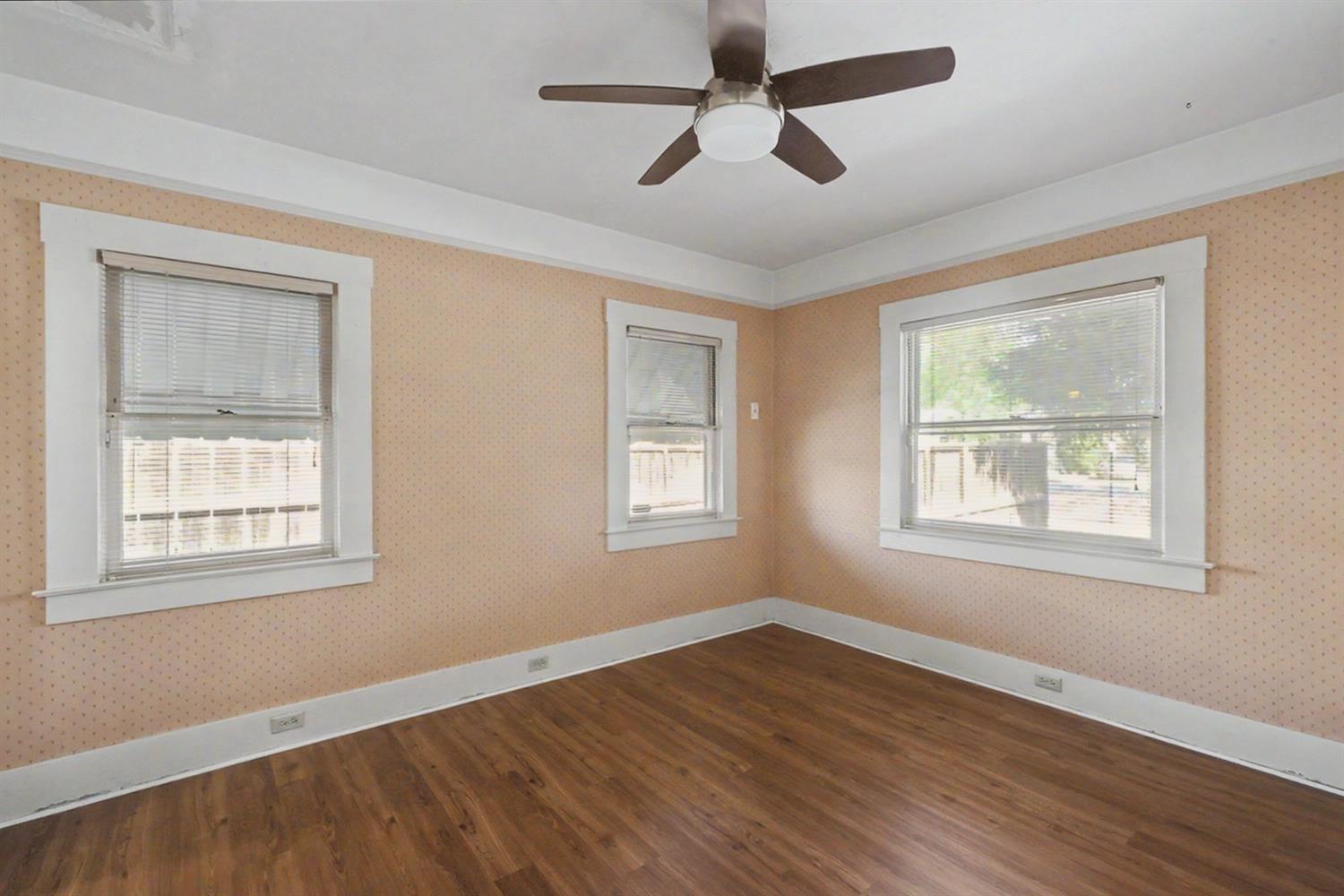 736 E Harvard Ave, Fresno, CA 93704