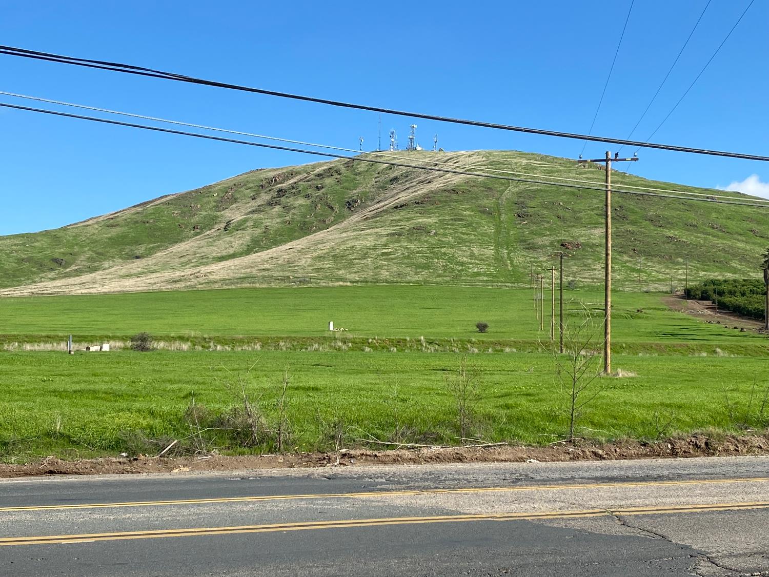 17654 N Main St, Porterville, CA 93257