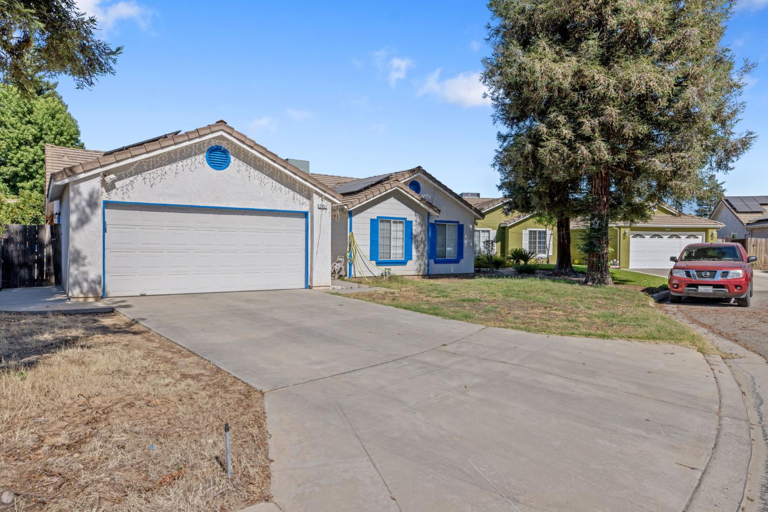 2451 N EL Capitan Ave, Fresno, CA 93722