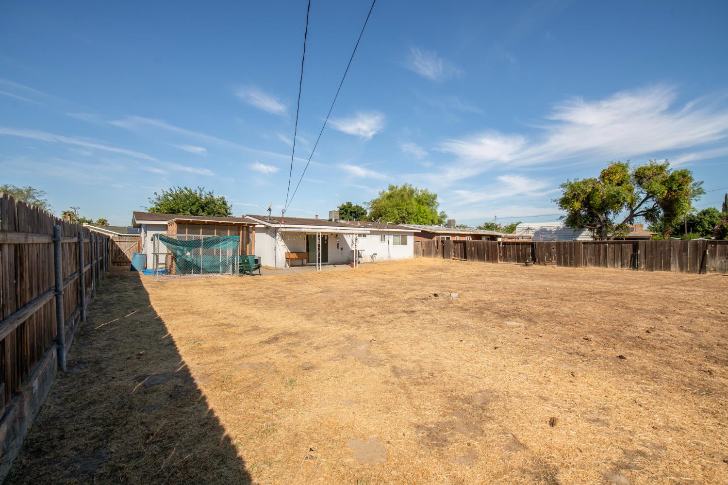 332 W Spring Ln, Lemoore, CA 93245