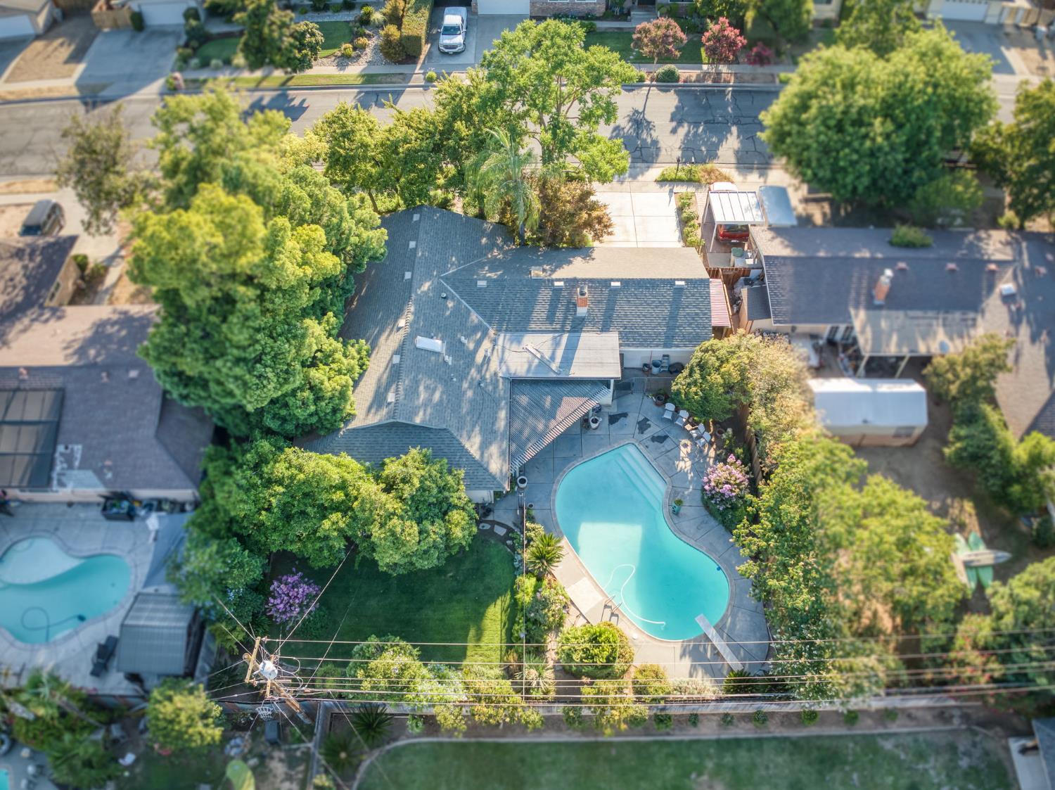 6070 N Colonial Ave, Fresno, CA 93704