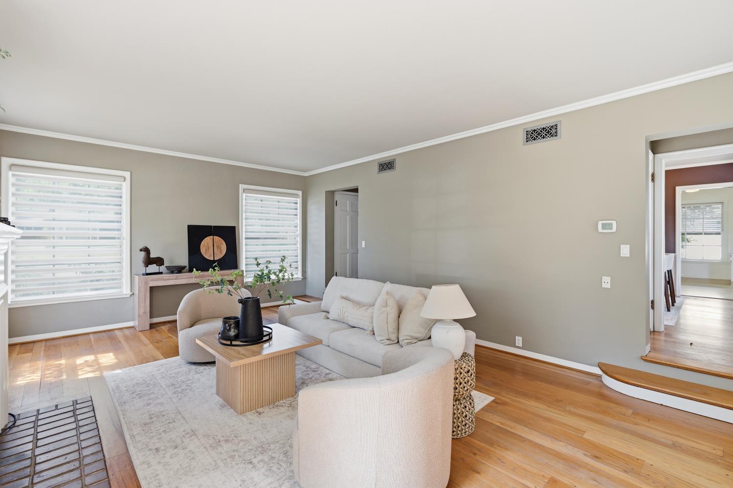 445 E Princeton Ave, Fresno, CA 93704