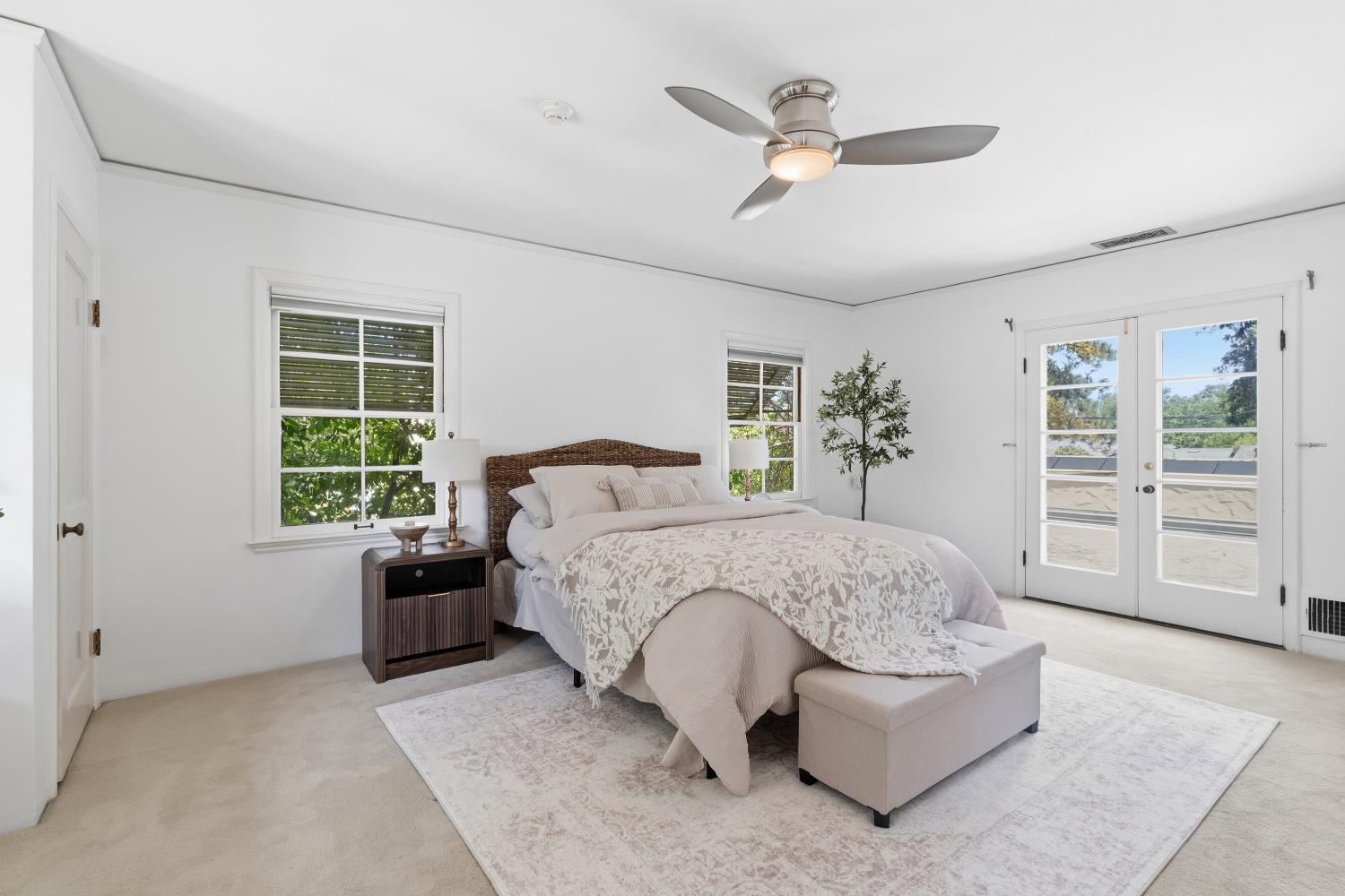 445 E Princeton Ave, Fresno, CA 93704