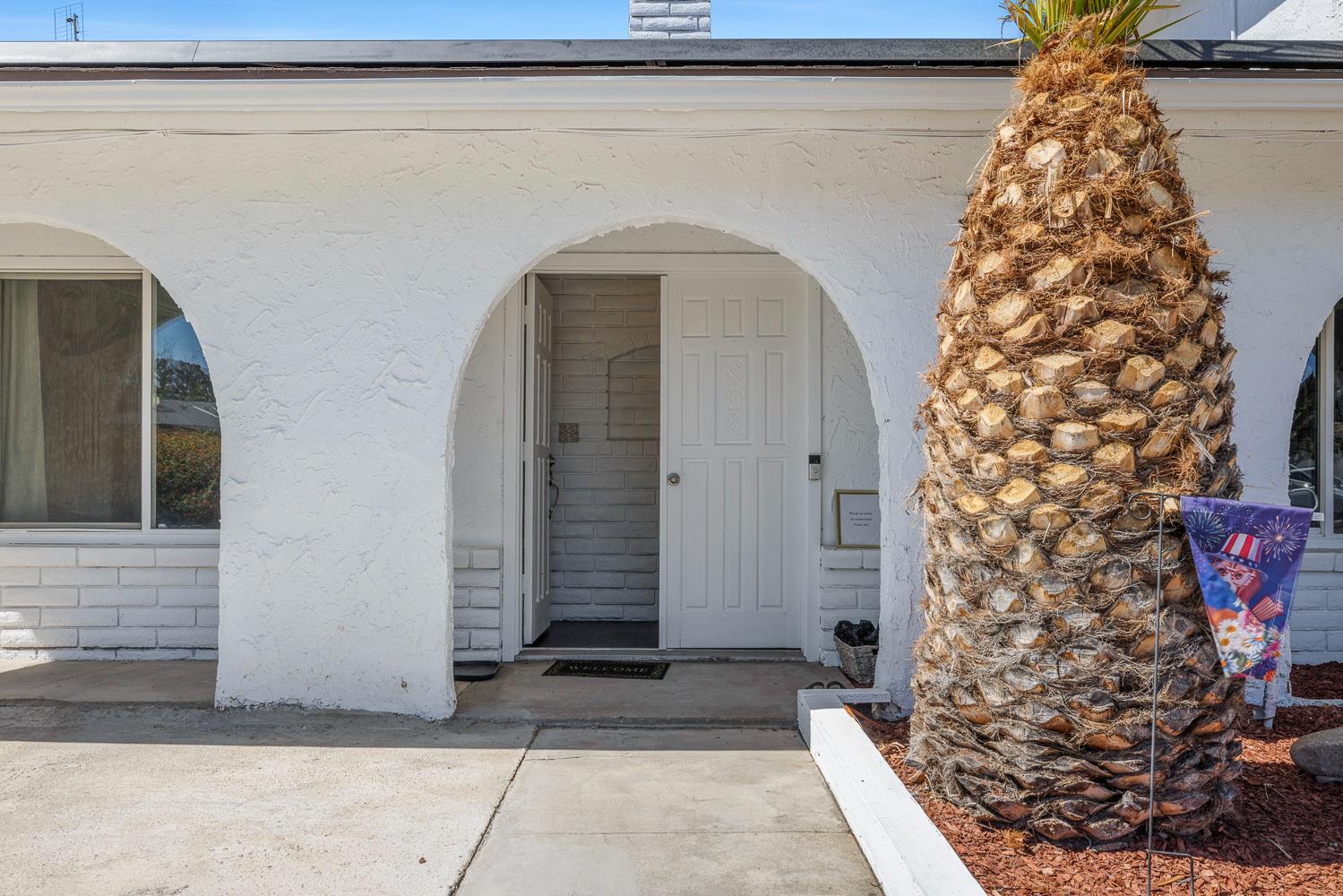857 Los Altos Ave, Clovis, CA 93612