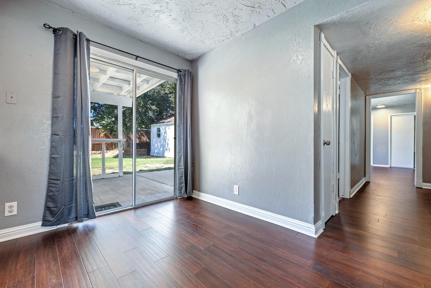 857 Los Altos Ave, Clovis, CA 93612