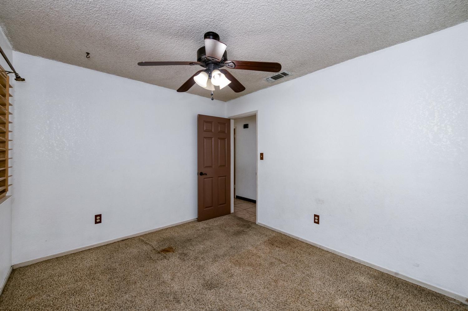 2319 S Pierce Ave, Fresno, CA 93725