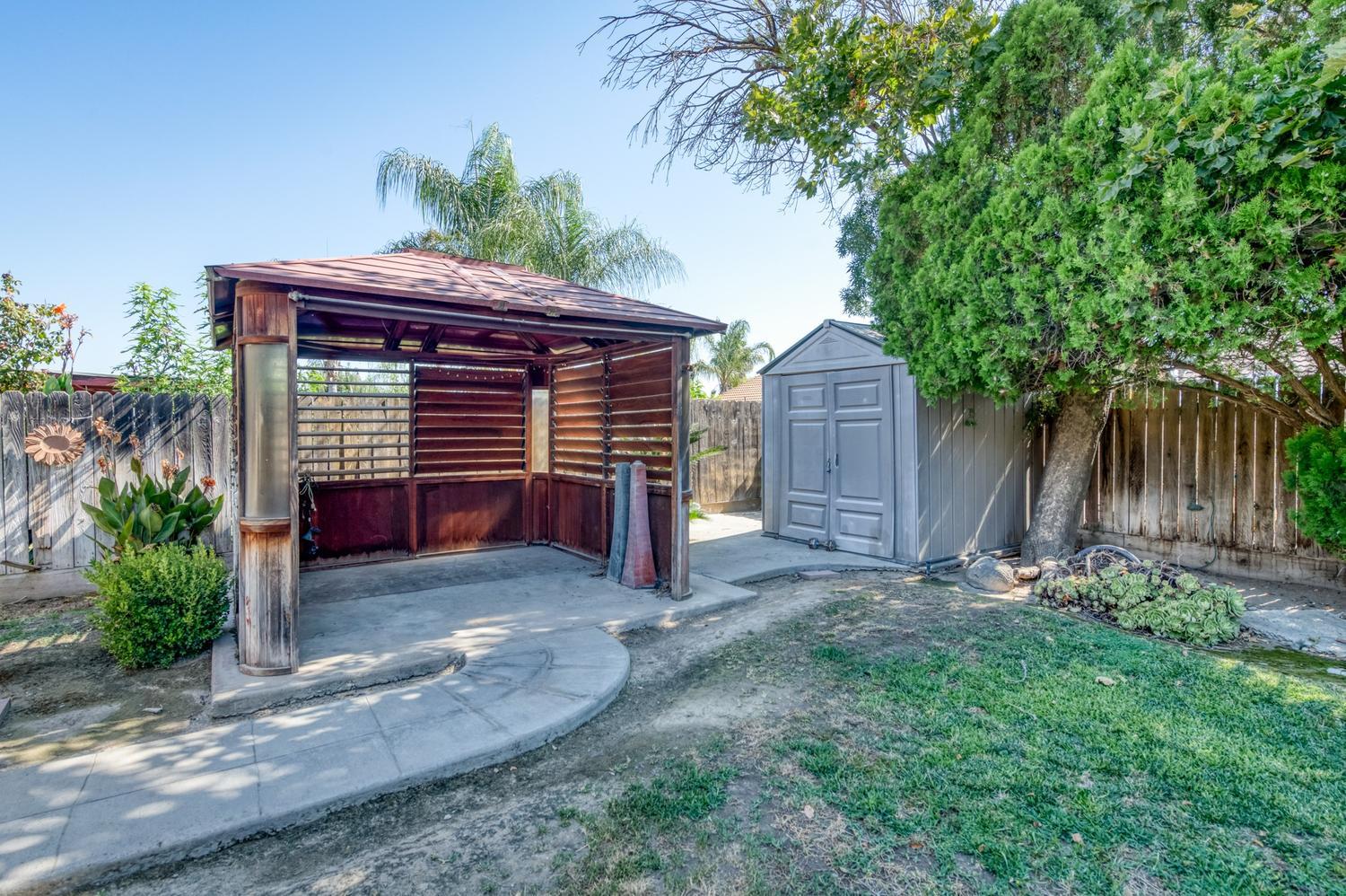 2319 S Pierce Ave, Fresno, CA 93725