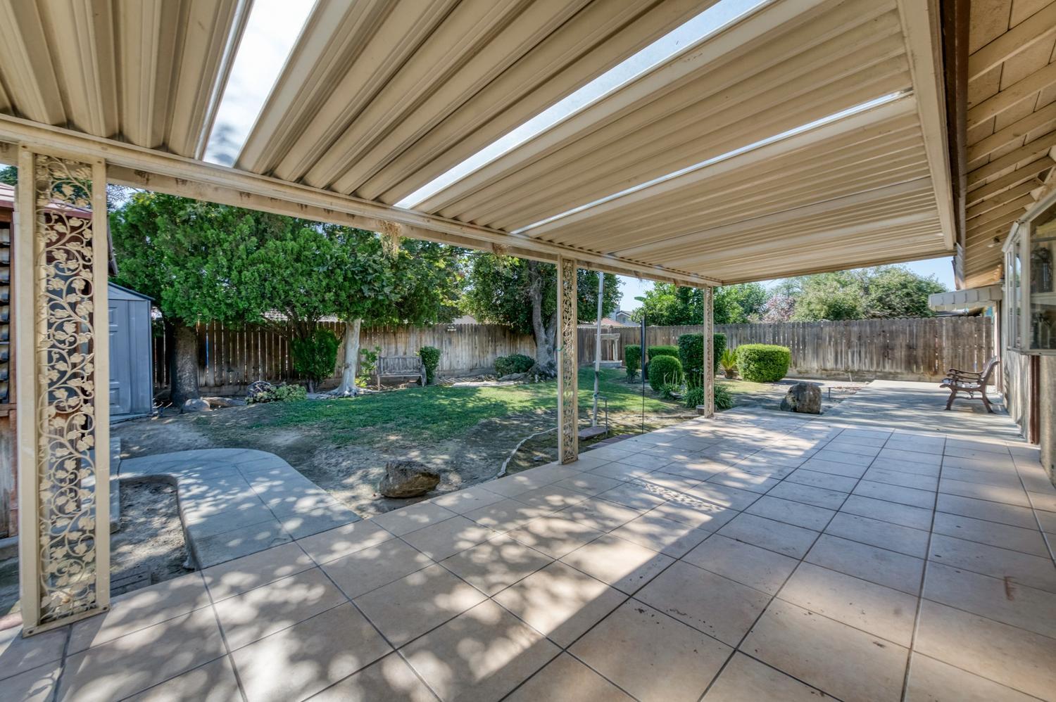 2319 S Pierce Ave, Fresno, CA 93725