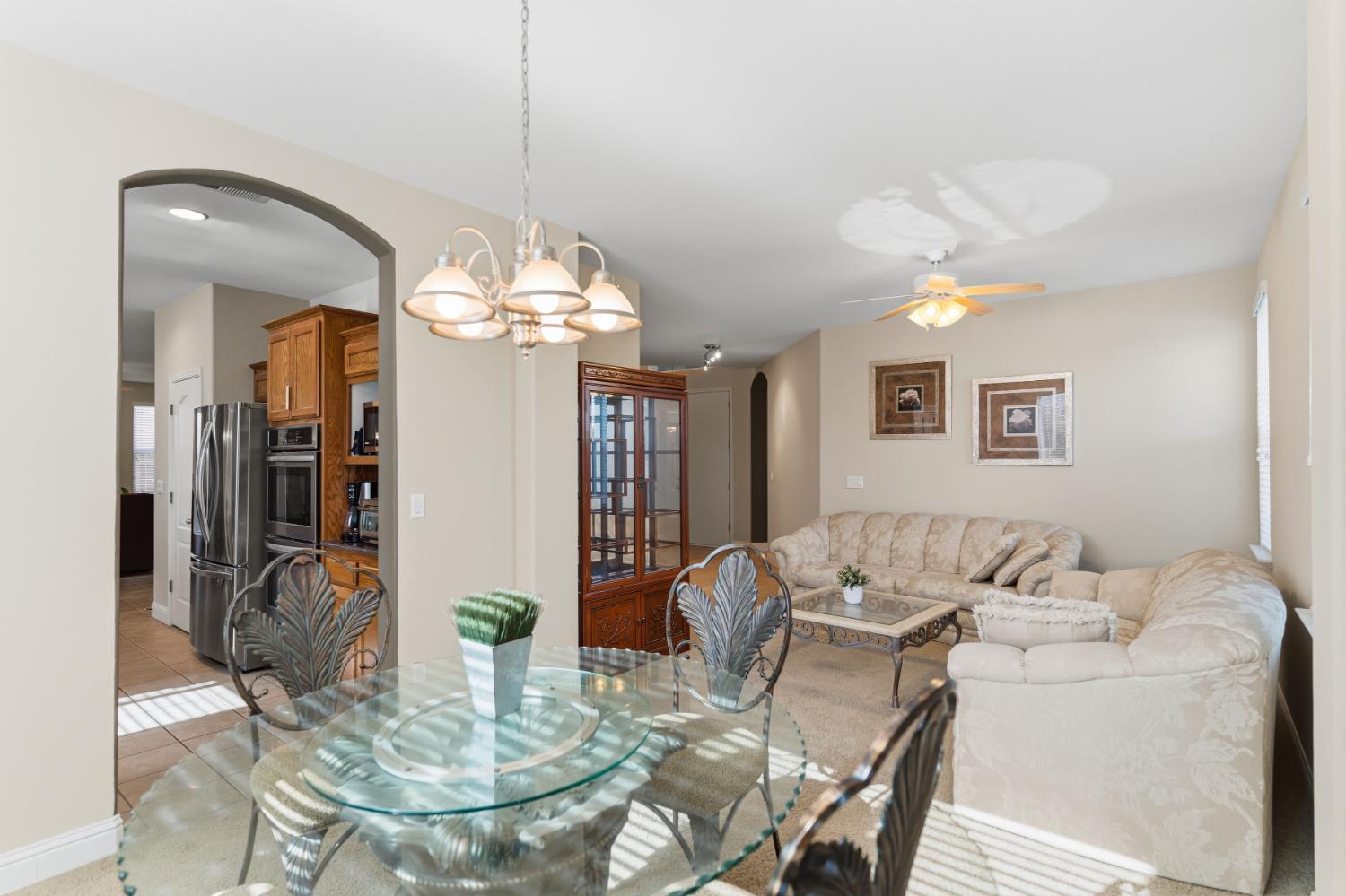 8553 N Ann Ave, Fresno, CA 93720