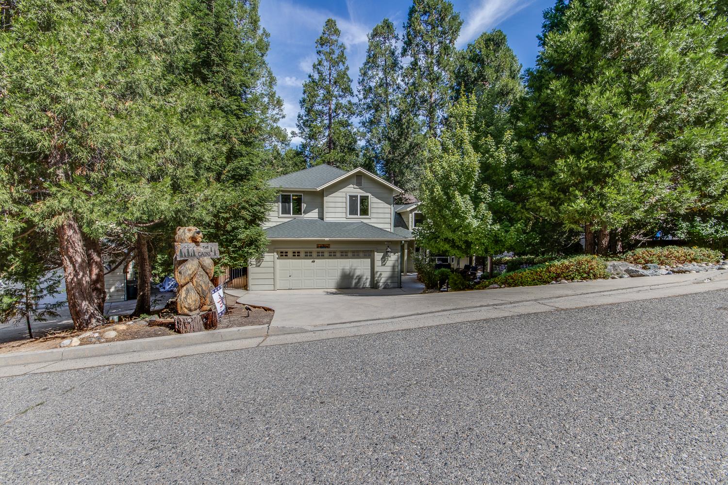 53885 Dogwood Creek Dr, Bass Lake, CA 93604