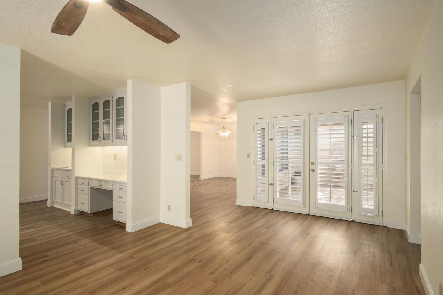6185 N West Ave, Fresno, CA 93711